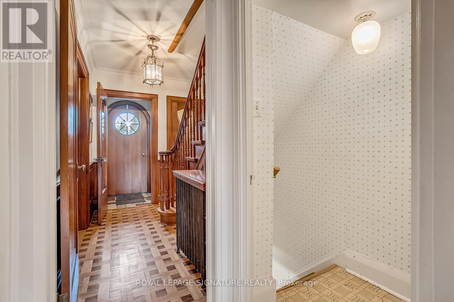 72 Bessborough Drive, Toronto, Ontario  M4G 3J1 - Photo 29 - C12580878