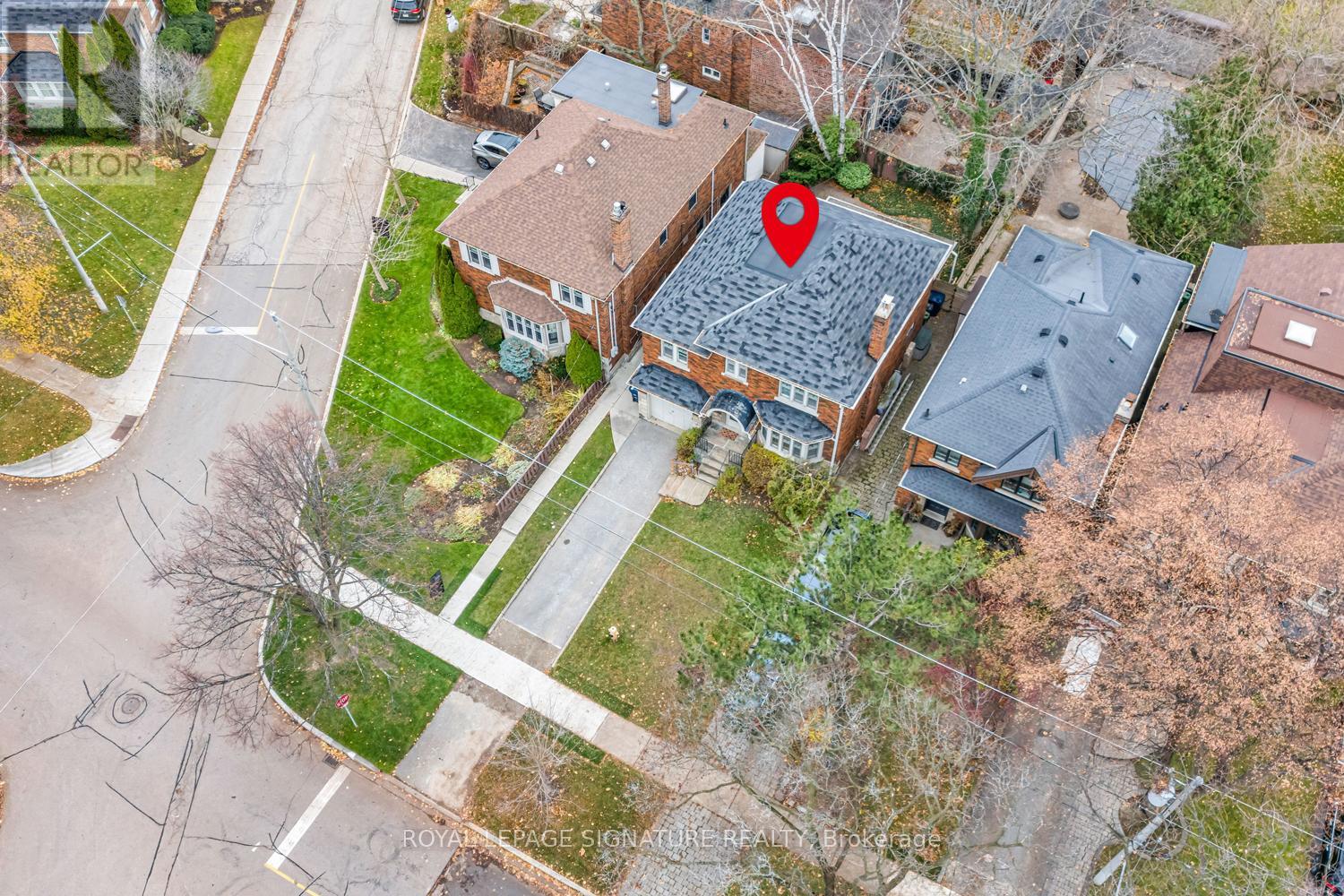 72 Bessborough Drive, Toronto, Ontario  M4G 3J1 - Photo 39 - C12580878