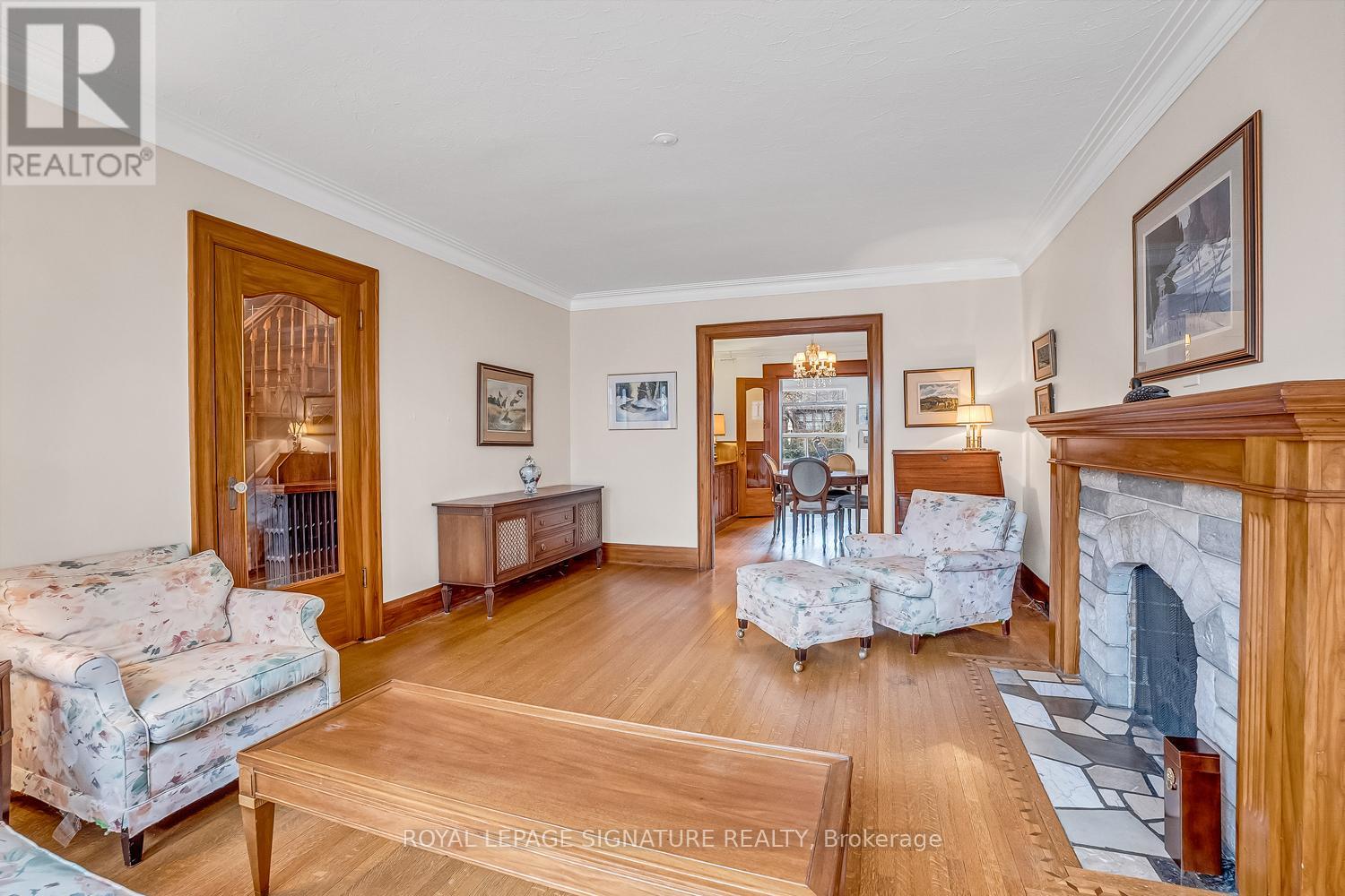 72 Bessborough Drive, Toronto, Ontario  M4G 3J1 - Photo 8 - C12580878