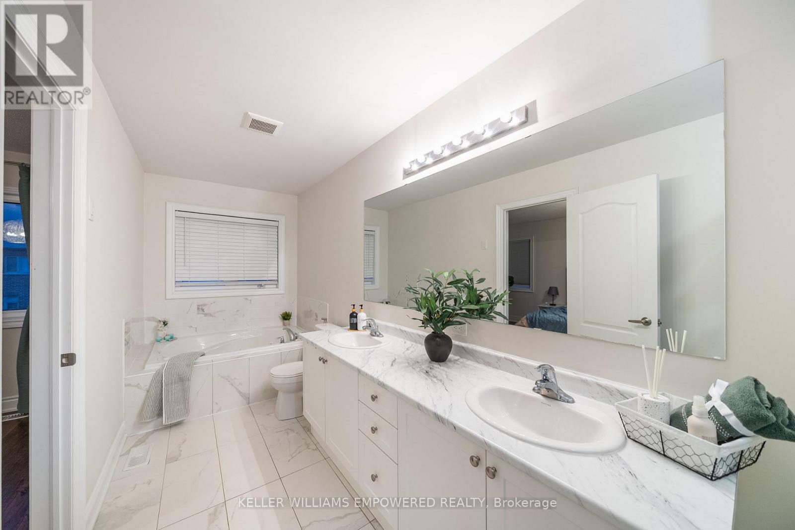 67 Beechborough Crescent, East Gwillimbury, Ontario  L9N 0N9 - Photo 27 - N12580822