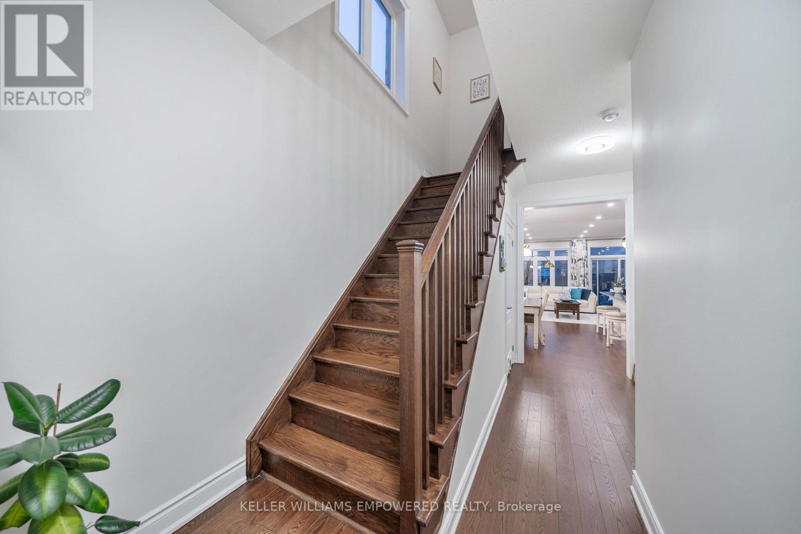 67 Beechborough Crescent, East Gwillimbury, Ontario  L9N 0N9 - Photo 5 - N12580822