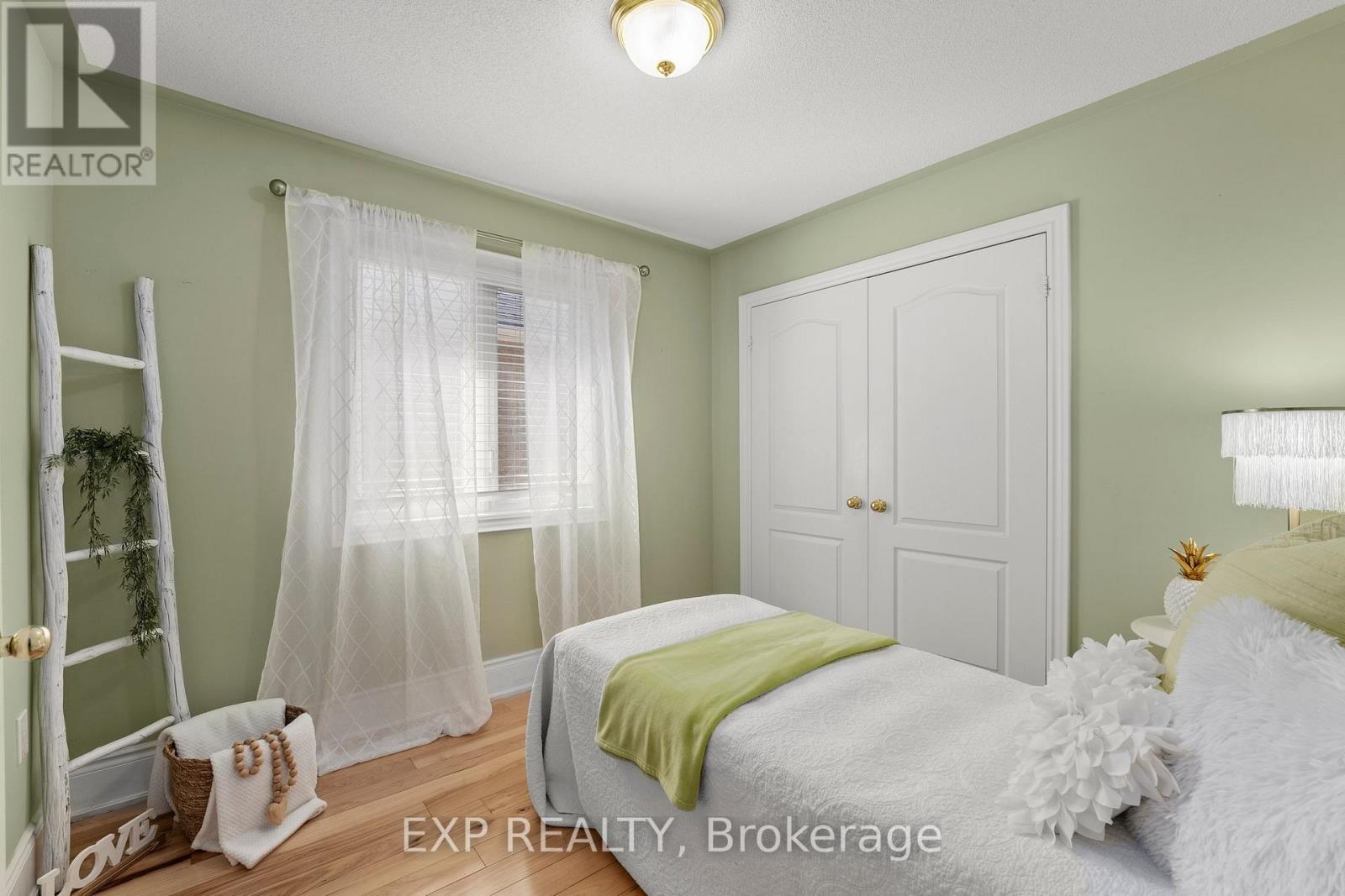 14 Weir Street, Bradford West Gwillimbury, Ontario  L3Z 0K6 - Photo 23 - N12580868