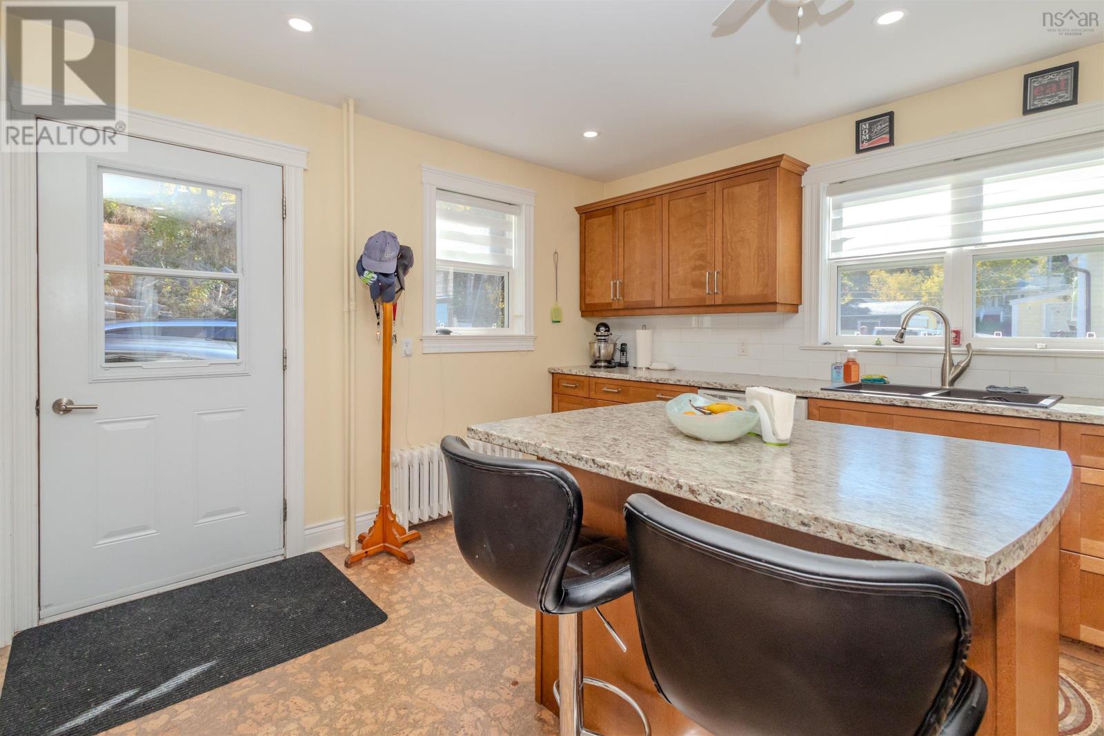 15 Harriet Street, Sydney River, Nova Scotia  B1S 1S5 - Photo 14 - 202525711