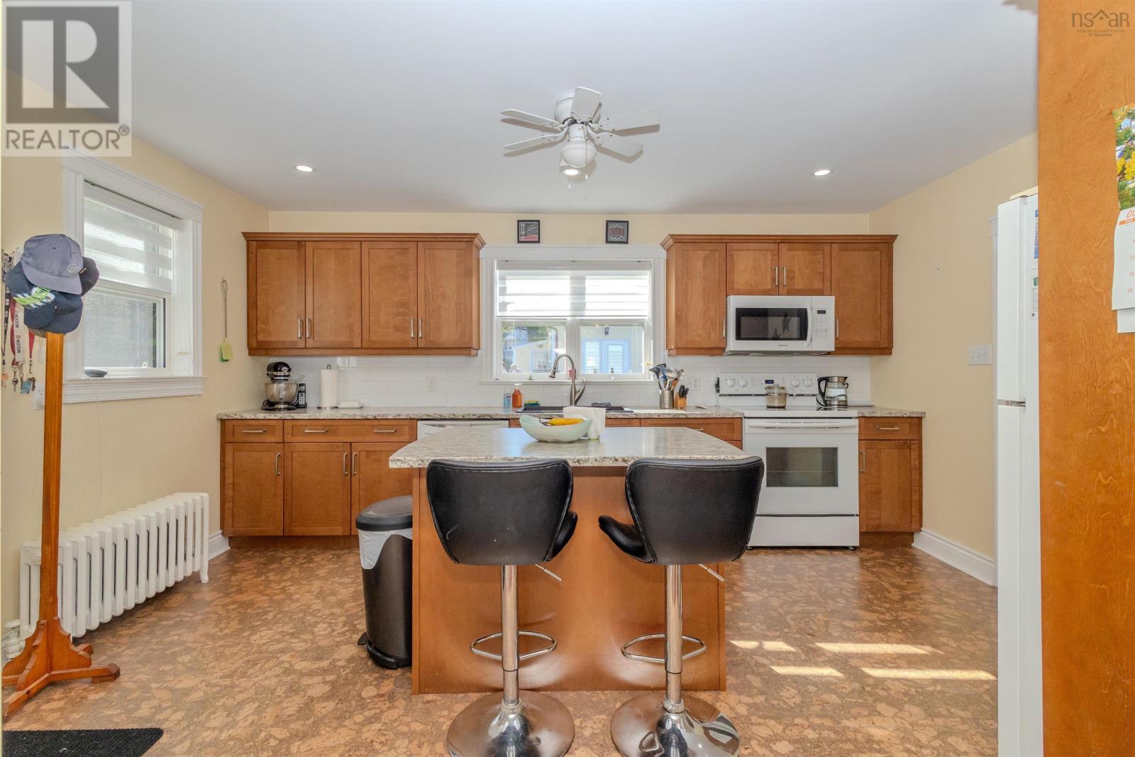 15 Harriet Street, Sydney River, Nova Scotia  B1S 1S5 - Photo 15 - 202525711