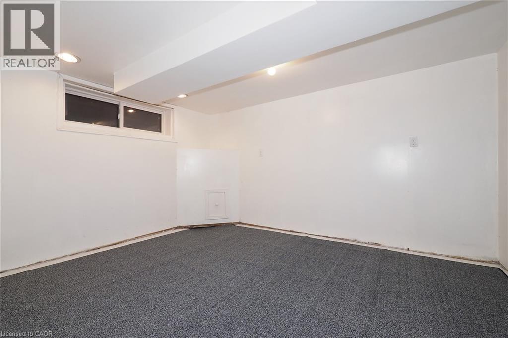 409 Wellington Street N, Kitchener, Ontario  N2H 5L3 - Photo 37 - 40790850