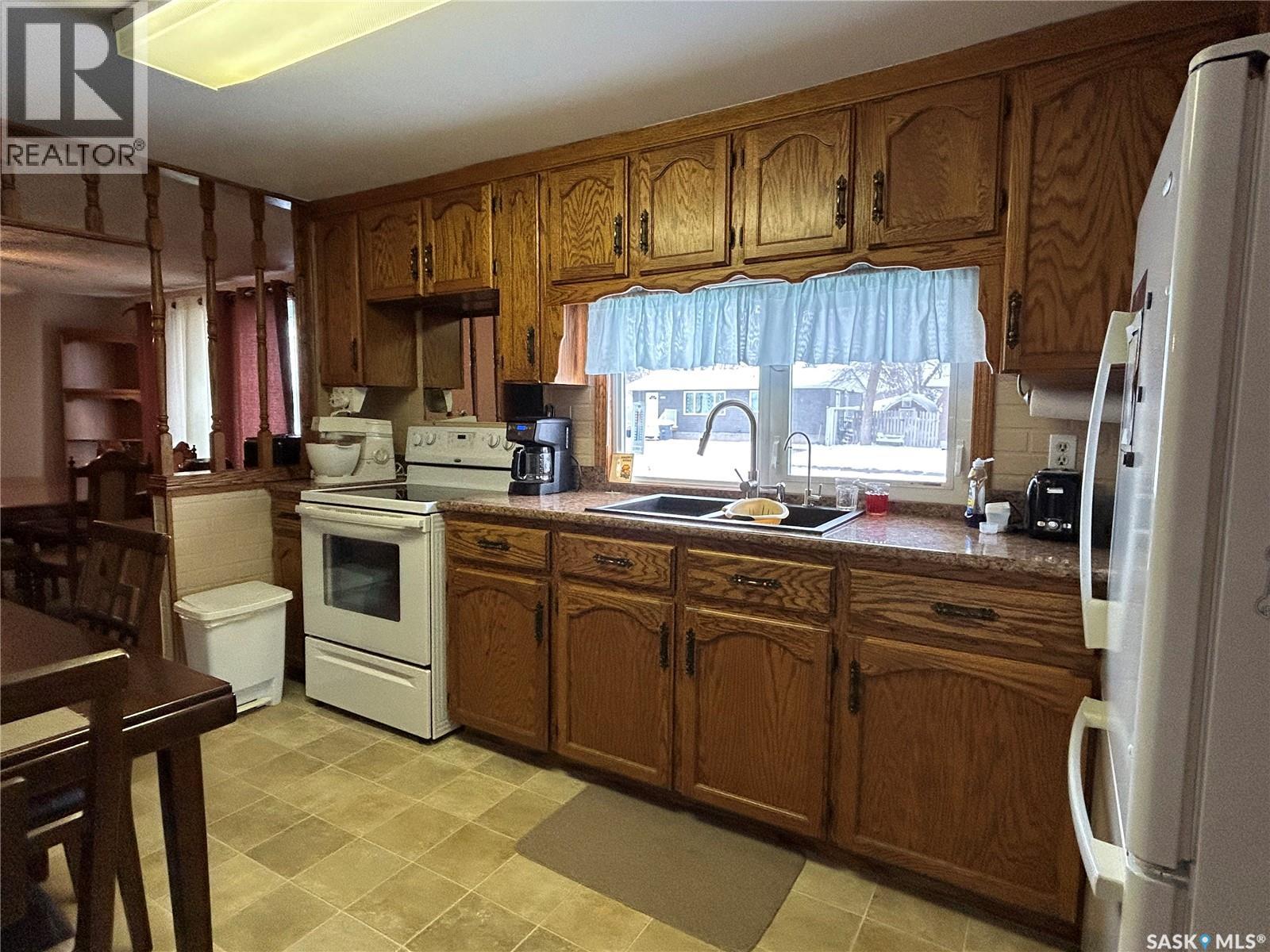 902 Eva Street, Estevan, Saskatchewan  S4A 1P5 - Photo 13 - SK024714