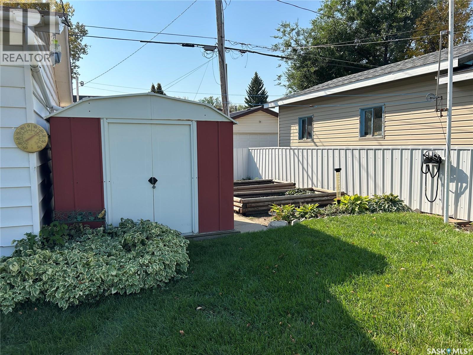 902 Eva Street, Estevan, Saskatchewan  S4A 1P5 - Photo 43 - SK024714