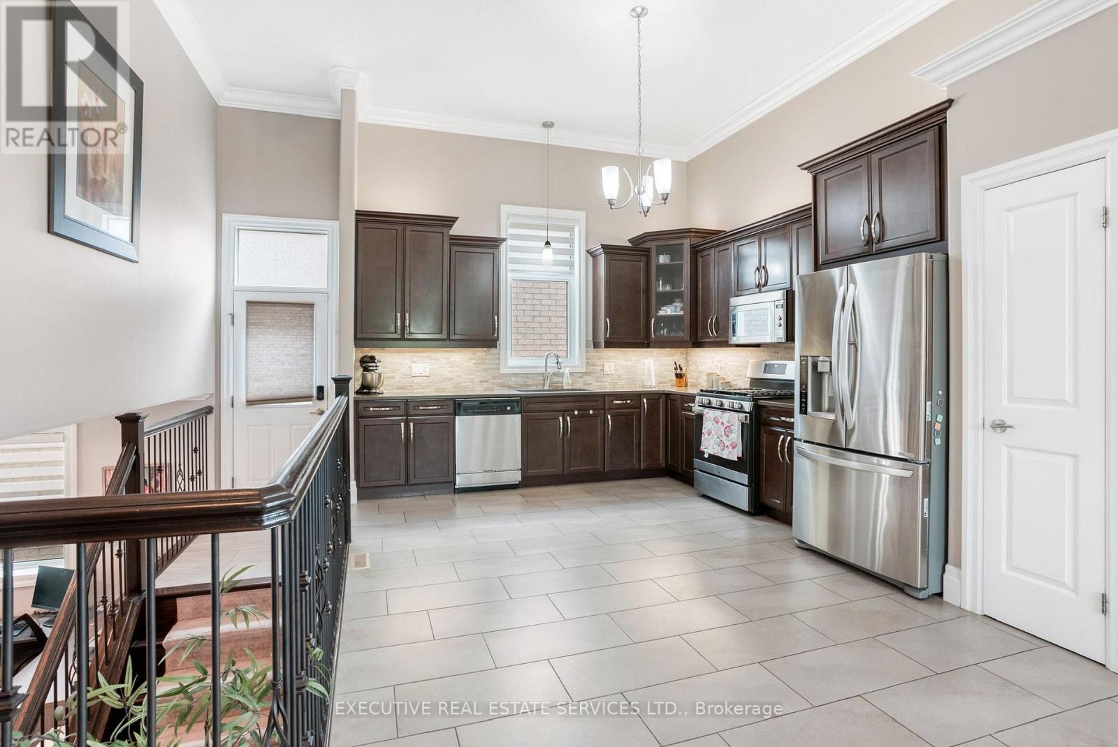 2884 Devon Road, London South, Ontario  N6E 0A4 - Photo 19 - X12580862