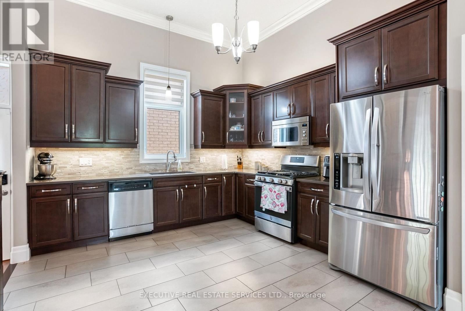 2884 Devon Road, London South, Ontario  N6E 0A4 - Photo 20 - X12580862