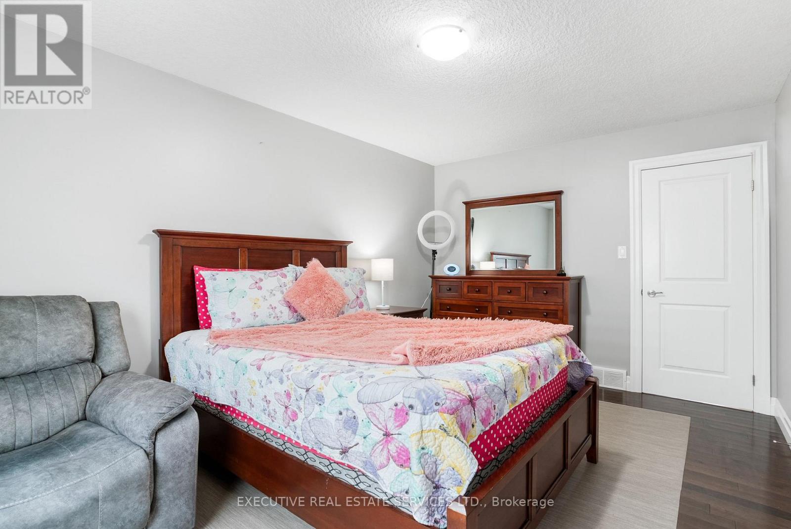 2884 Devon Road, London South, Ontario  N6E 0A4 - Photo 25 - X12580862