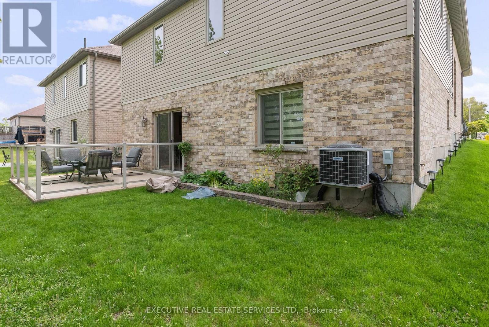 2884 Devon Road, London South, Ontario  N6E 0A4 - Photo 46 - X12580866