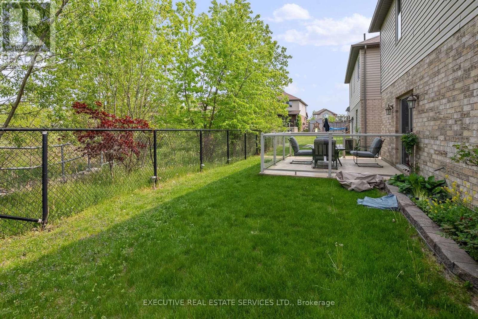 2884 Devon Road, London South, Ontario  N6E 0A4 - Photo 47 - X12580866