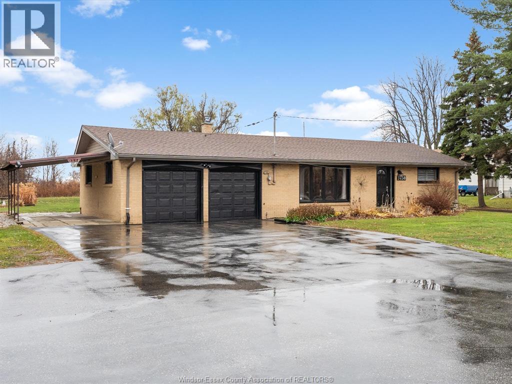 MLS# 25030700: 3438 MANNING, Tecumseh, Canada