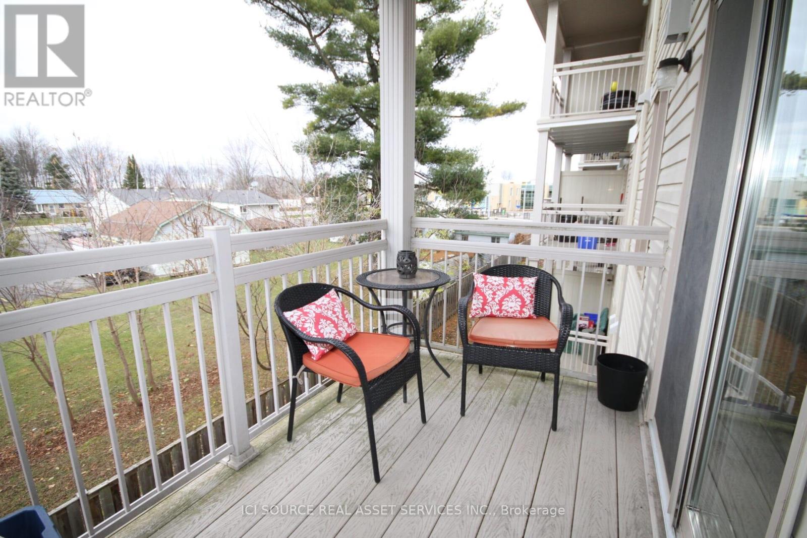 368 Galston Private, Ottawa, Ontario  K1W 0G3 - Photo 11 - X12580874