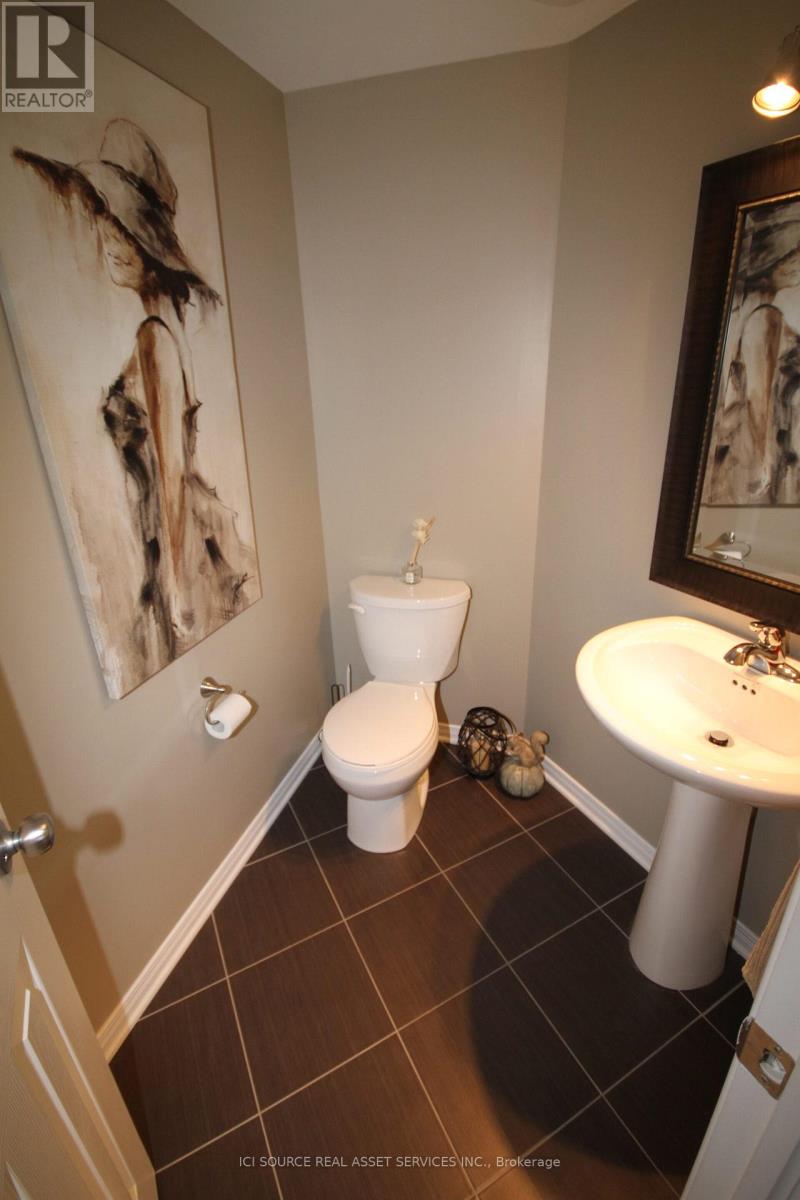 368 Galston Private, Ottawa, Ontario  K1W 0G3 - Photo 12 - X12580874