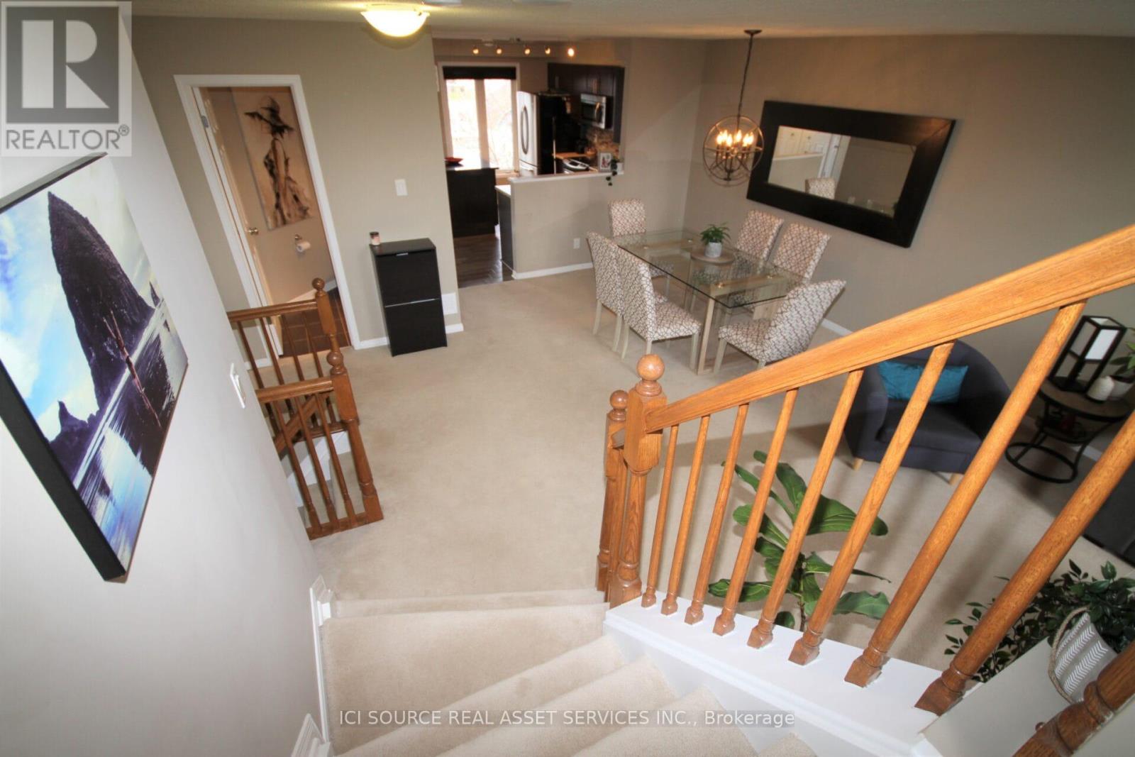 368 Galston Private, Ottawa, Ontario  K1W 0G3 - Photo 13 - X12580874