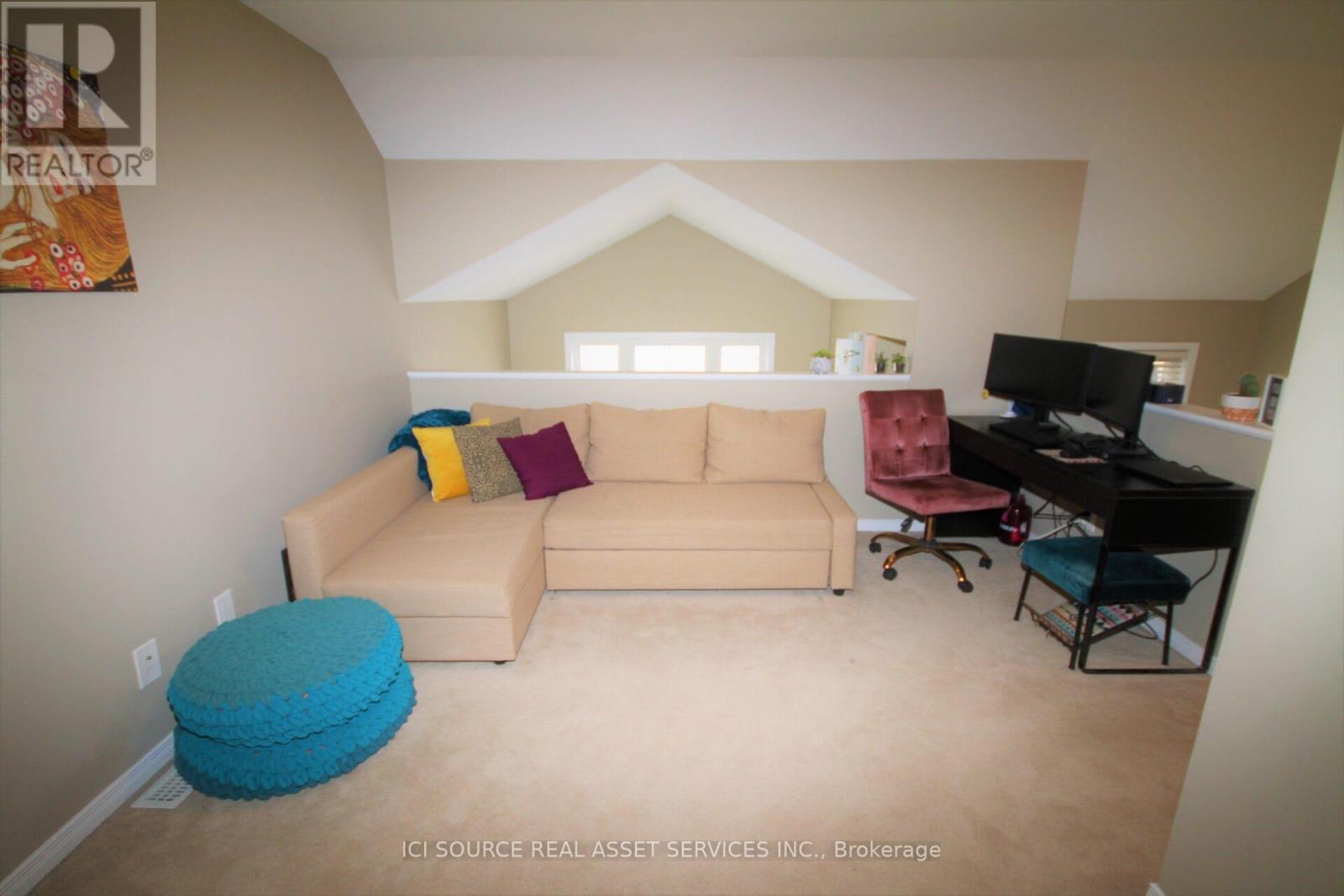 368 Galston Private, Ottawa, Ontario  K1W 0G3 - Photo 15 - X12580874