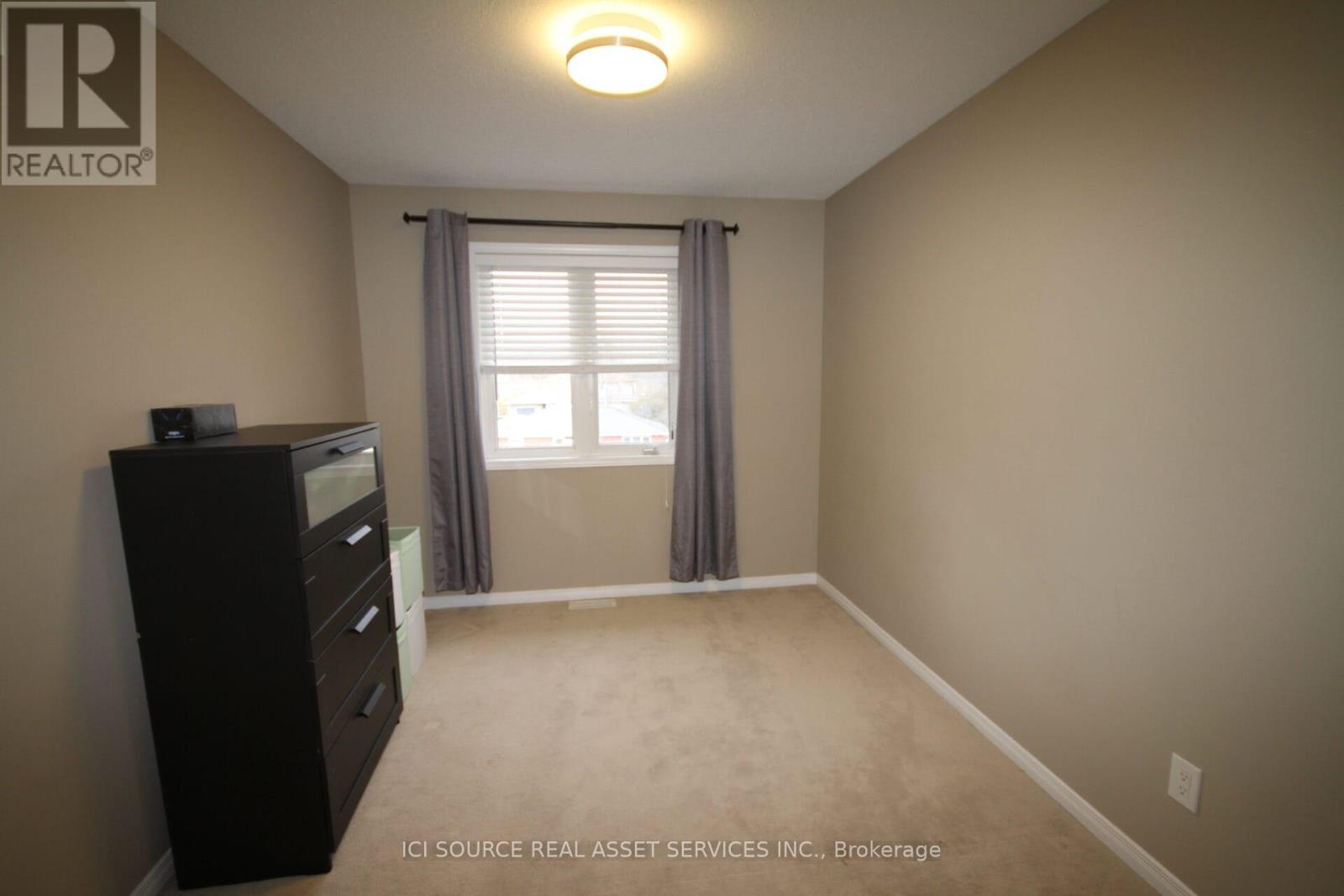 368 Galston Private, Ottawa, Ontario  K1W 0G3 - Photo 20 - X12580874