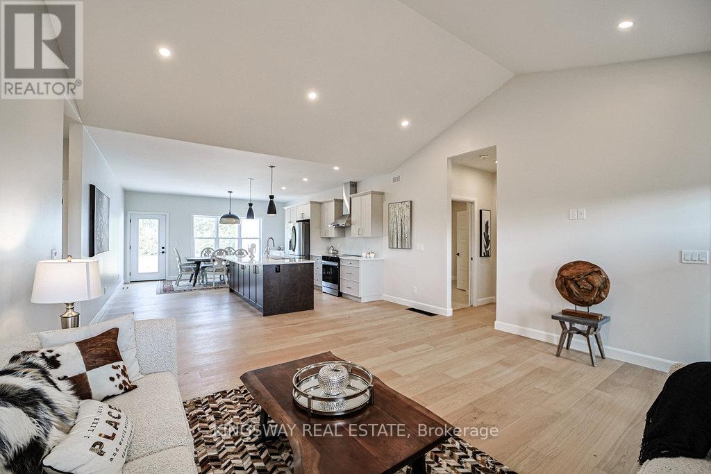 242 Percy Boom Road N, Trent Hills, Ontario  K0L 1L0 - Photo 11 - X12494694