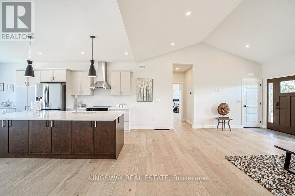 242 Percy Boom Road N, Trent Hills, Ontario  K0L 1L0 - Photo 10 - X12494694