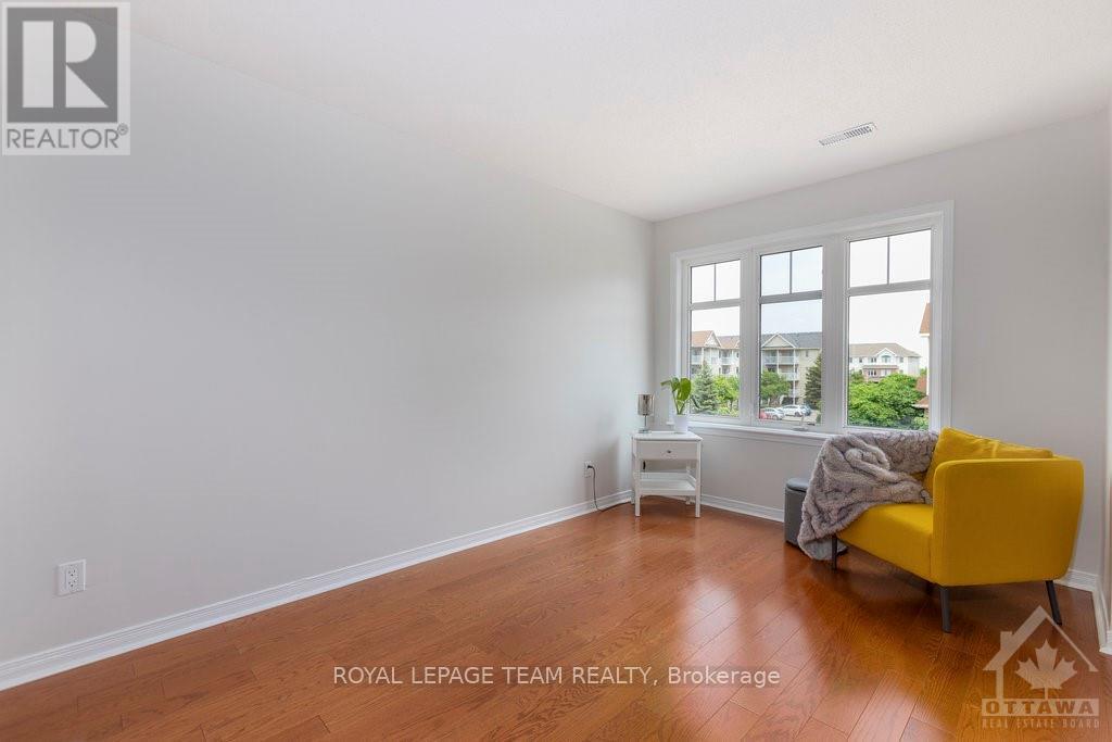 257 Keltie Private, Ottawa, Ontario  K2J 0A2 - Photo 10 - X12580922
