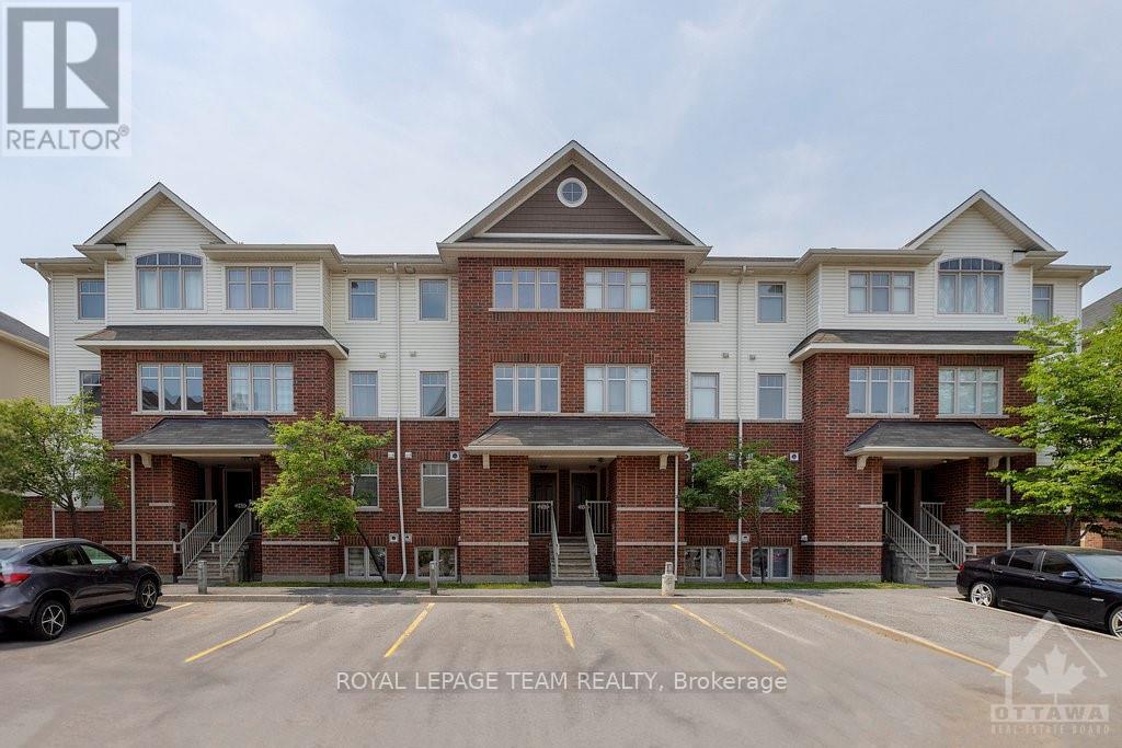 257 Keltie Private, Ottawa, Ontario  K2J 0A2 - Photo 2 - X12580922