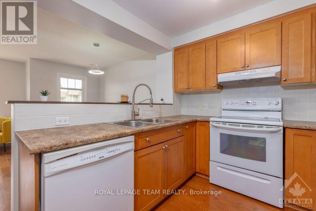 257 Keltie Private, Ottawa, Ontario  K2J 0A2 - Photo 7 - X12580922