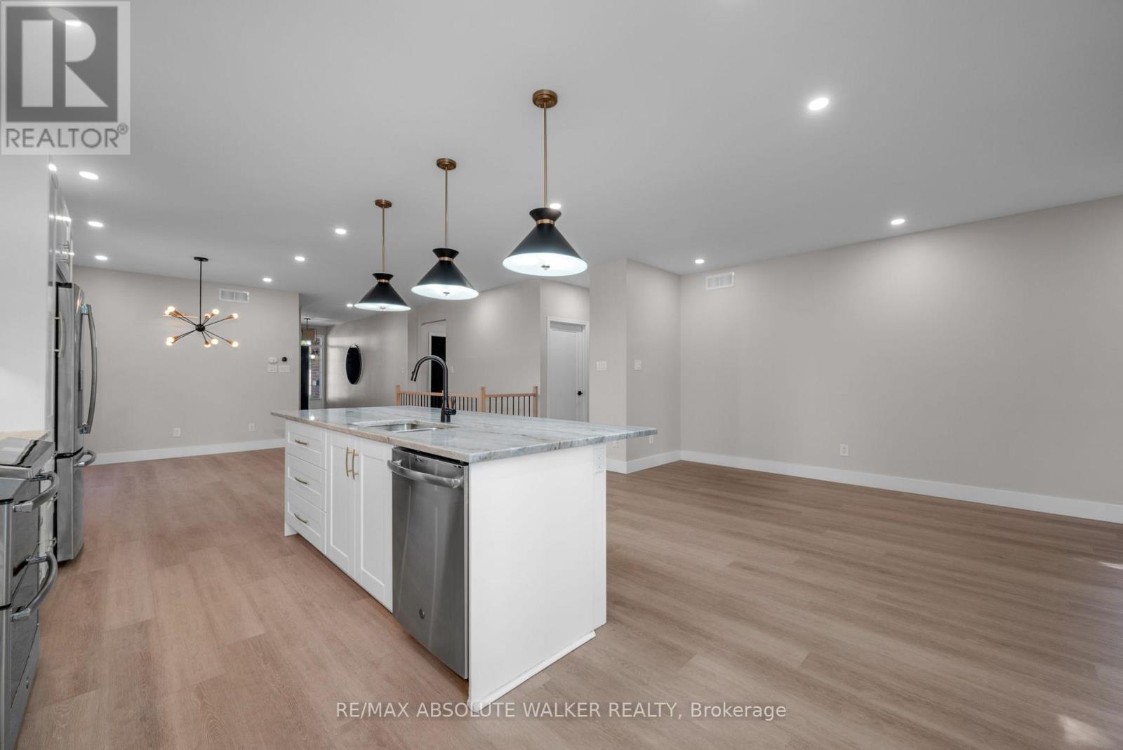 88 Maple Stand Way, Ottawa, Ontario  K2G 6V1 - Photo 18 - X12580928