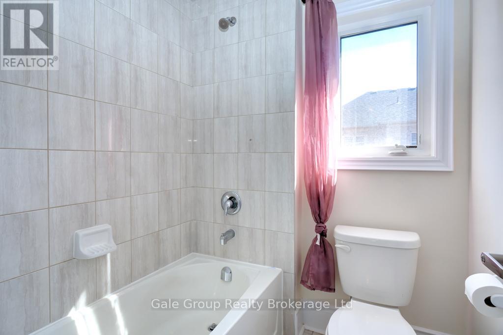 648 Mcgill Lane, Woodstock, Ontario  N4T 0L3 - Photo 18 - X12580906