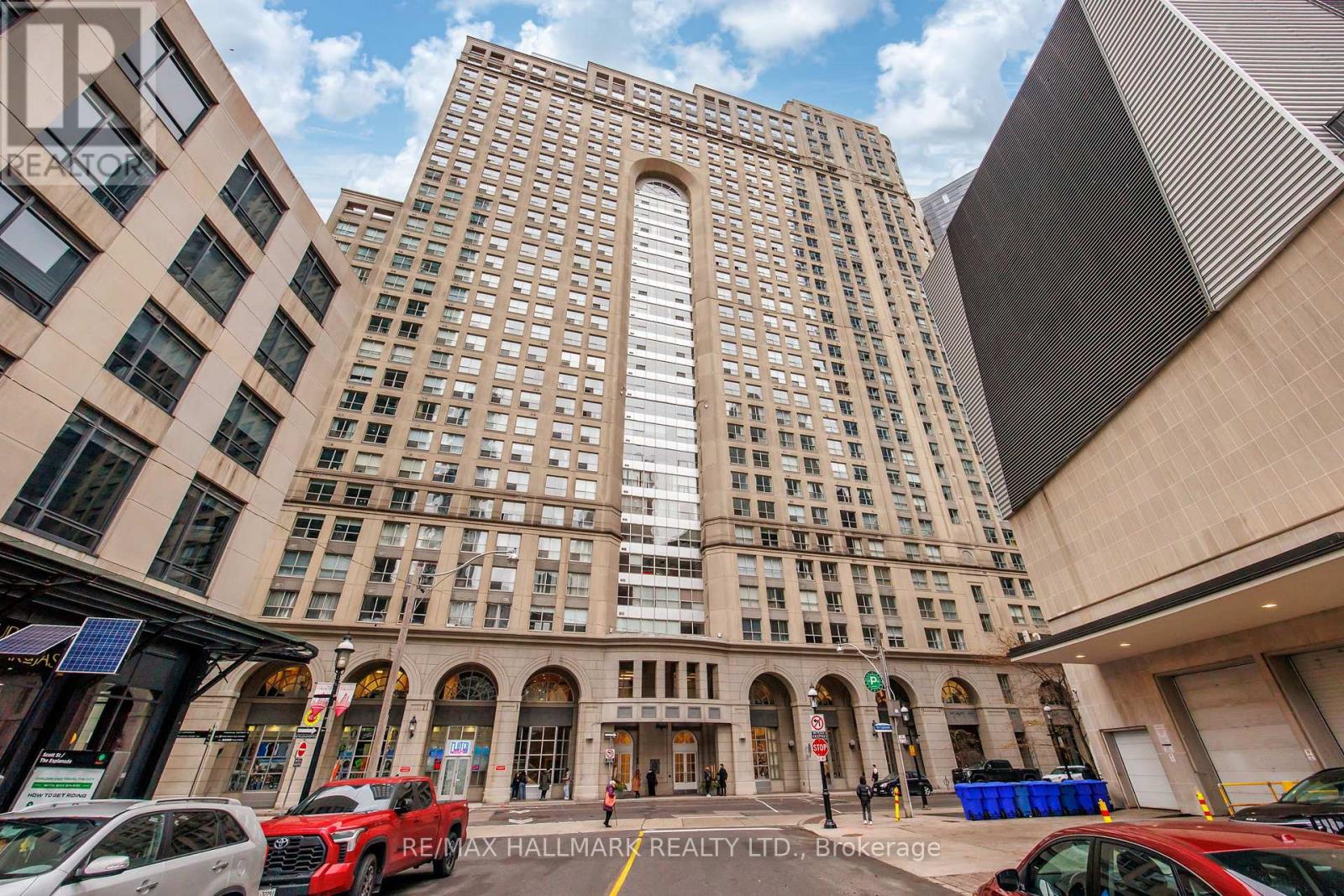 3205 - 25 THE ESPLANADE, Toronto, Ontario