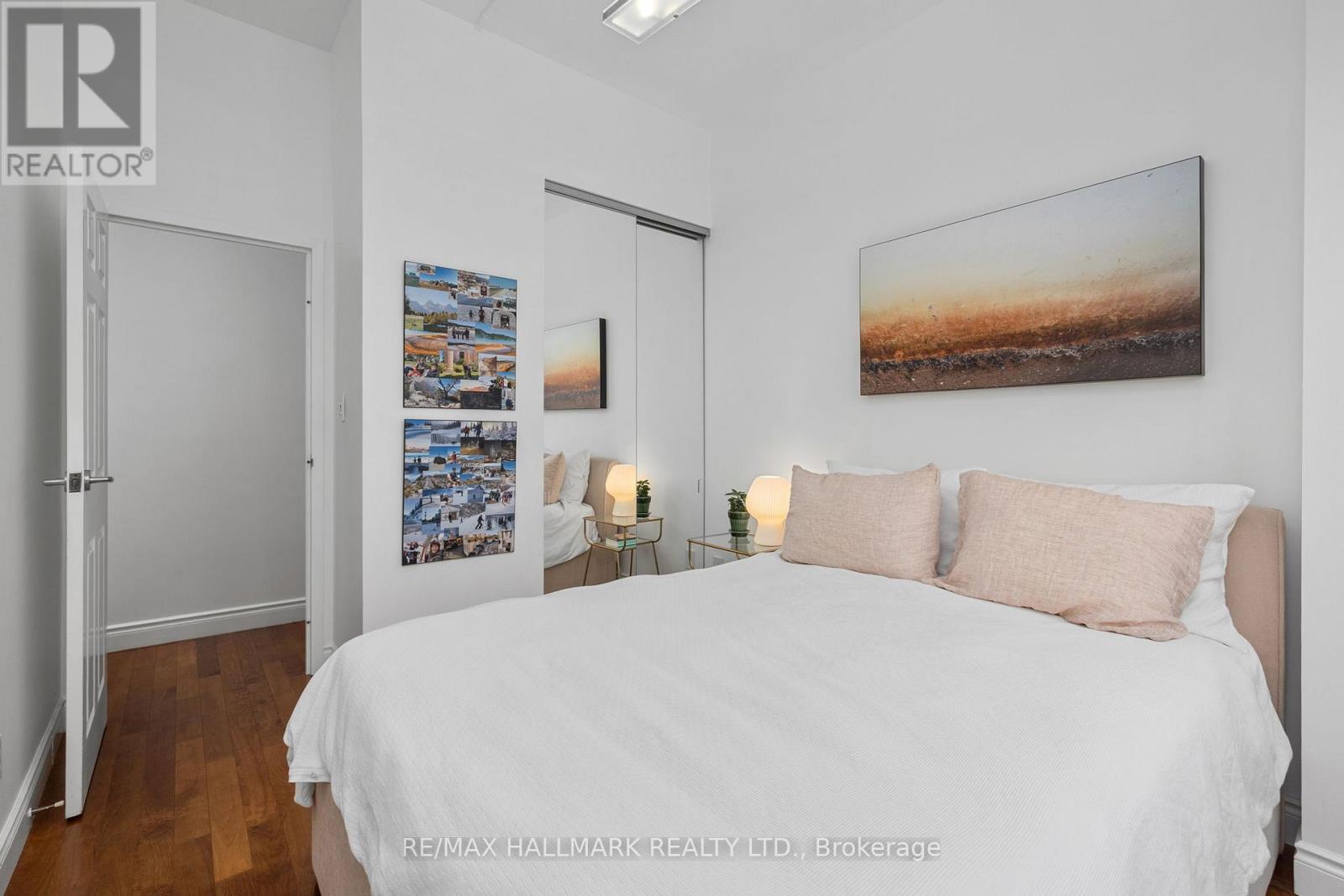 3205 - 25 The Esplanade, Toronto, Ontario  M5E 1W5 - Photo 15 - C12580888