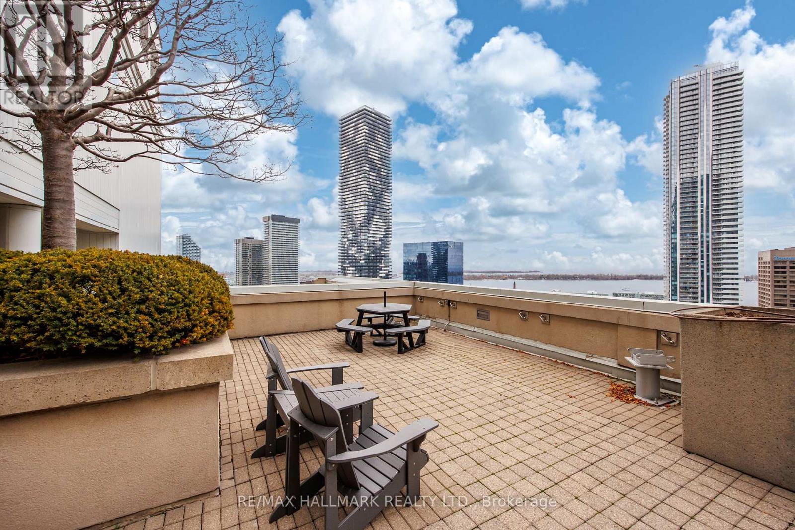 3205 - 25 The Esplanade, Toronto, Ontario  M5E 1W5 - Photo 31 - C12580888