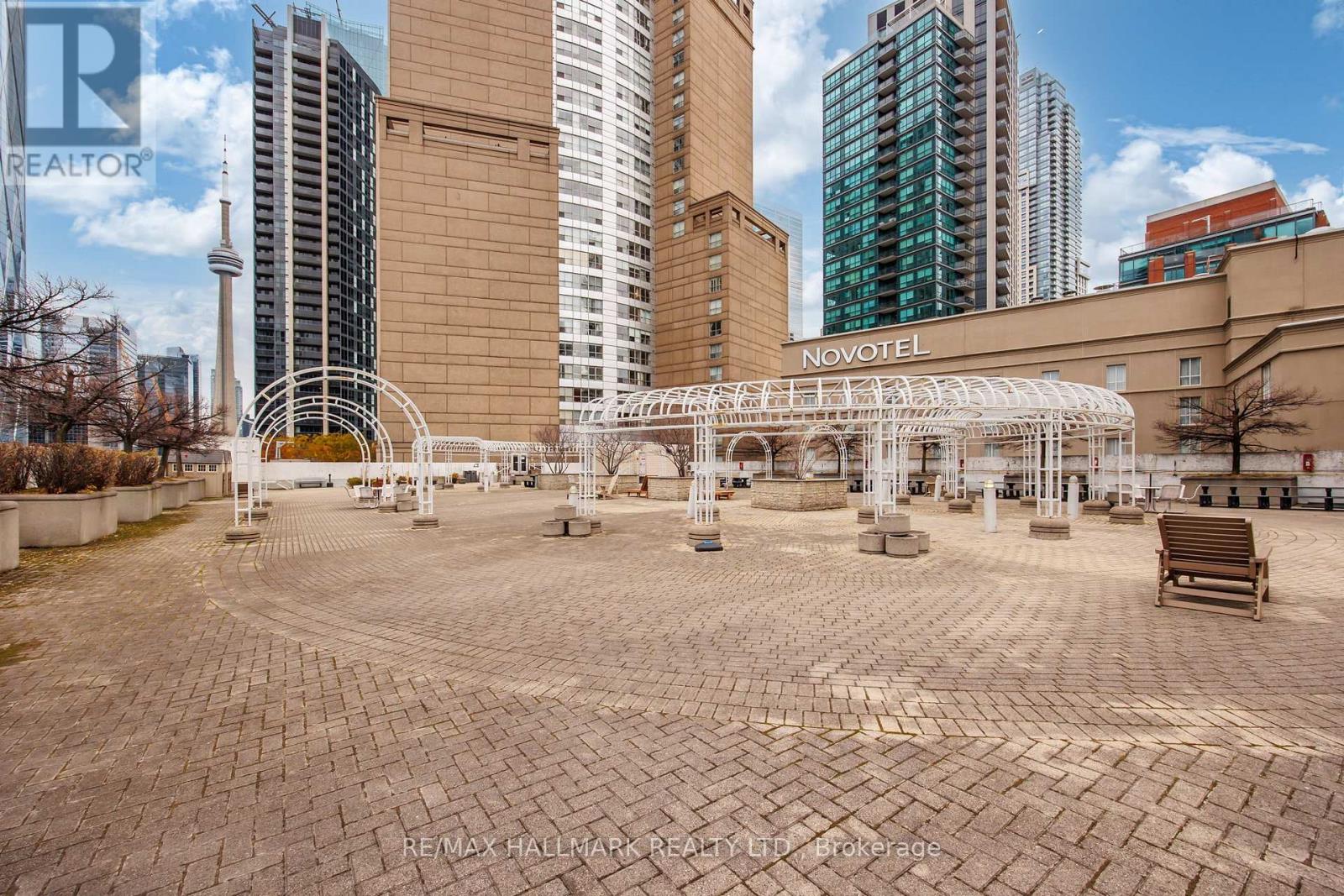 3205 - 25 The Esplanade, Toronto, Ontario  M5E 1W5 - Photo 32 - C12580888