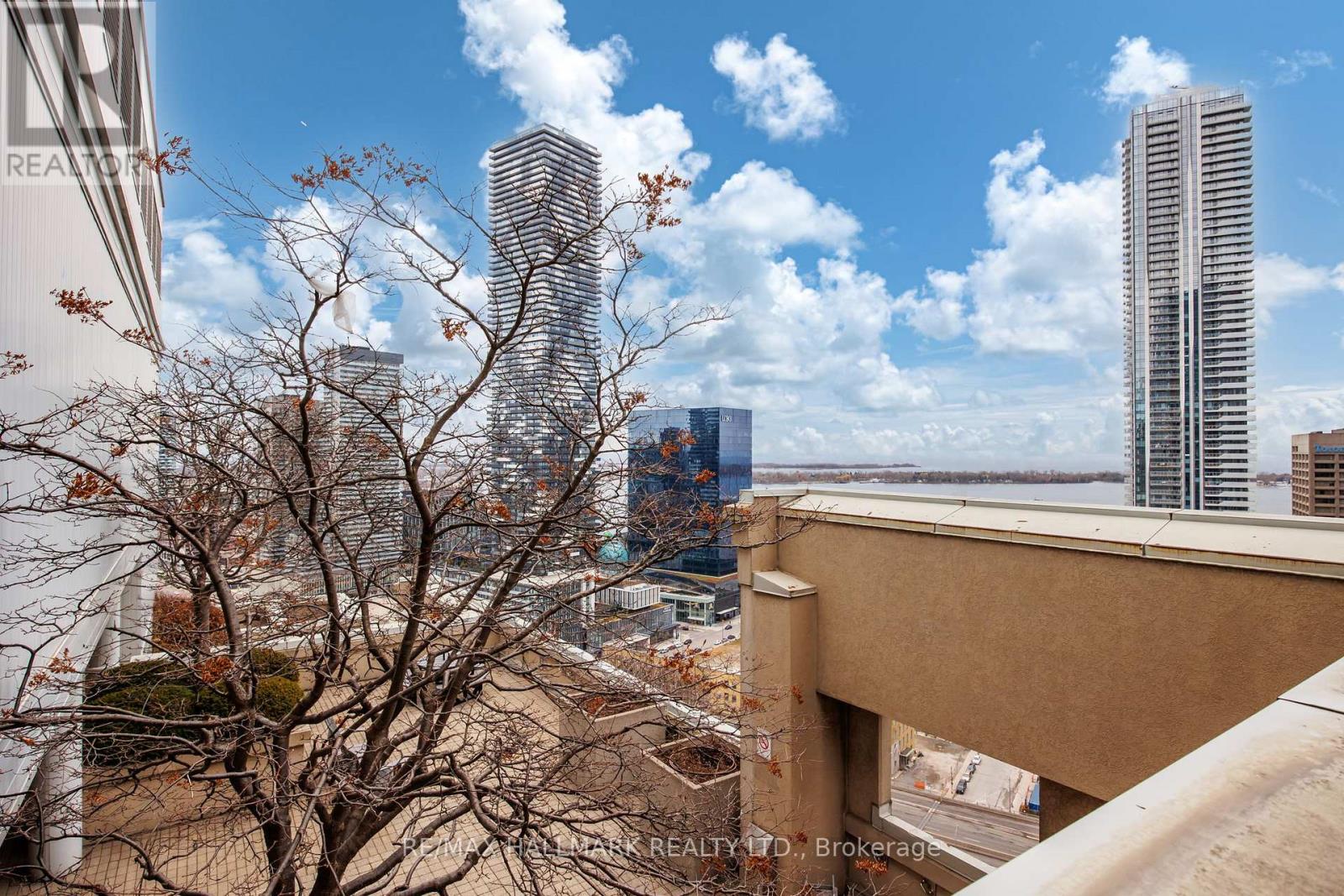 3205 - 25 The Esplanade, Toronto, Ontario  M5E 1W5 - Photo 33 - C12580888