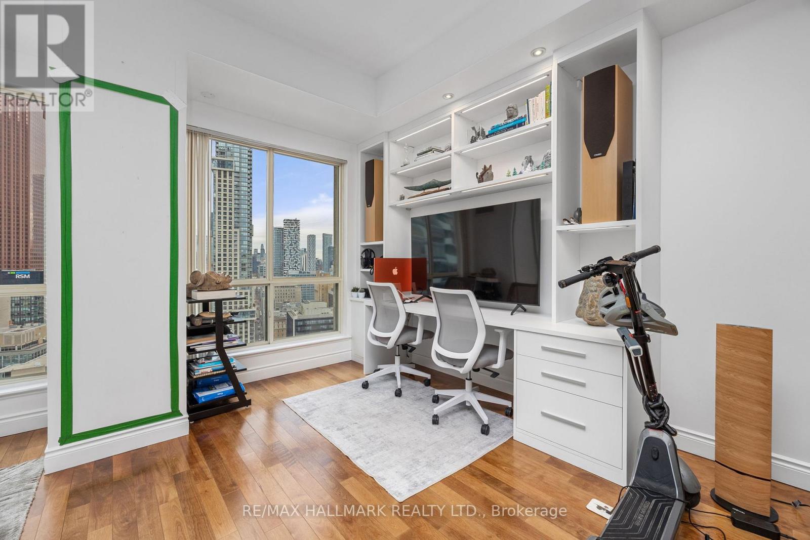 3205 - 25 The Esplanade, Toronto, Ontario  M5E 1W5 - Photo 5 - C12580888