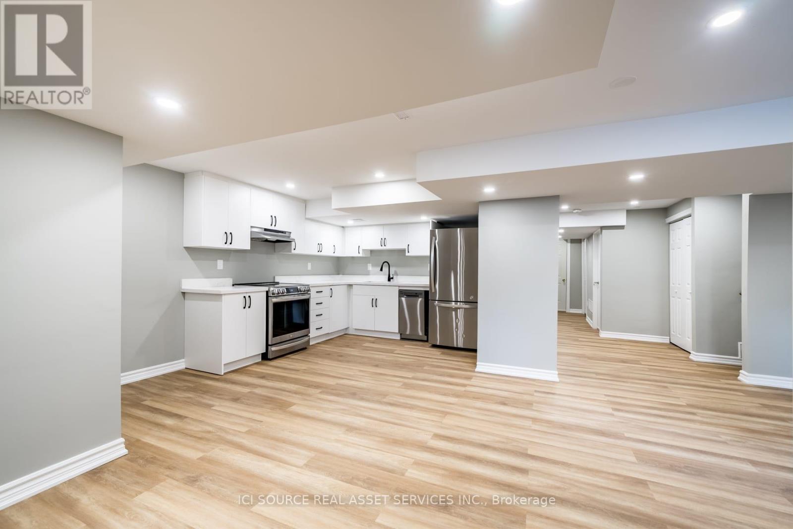 BSMT - 61 ERIC CLARKE DRIVE, Whitby, Ontario