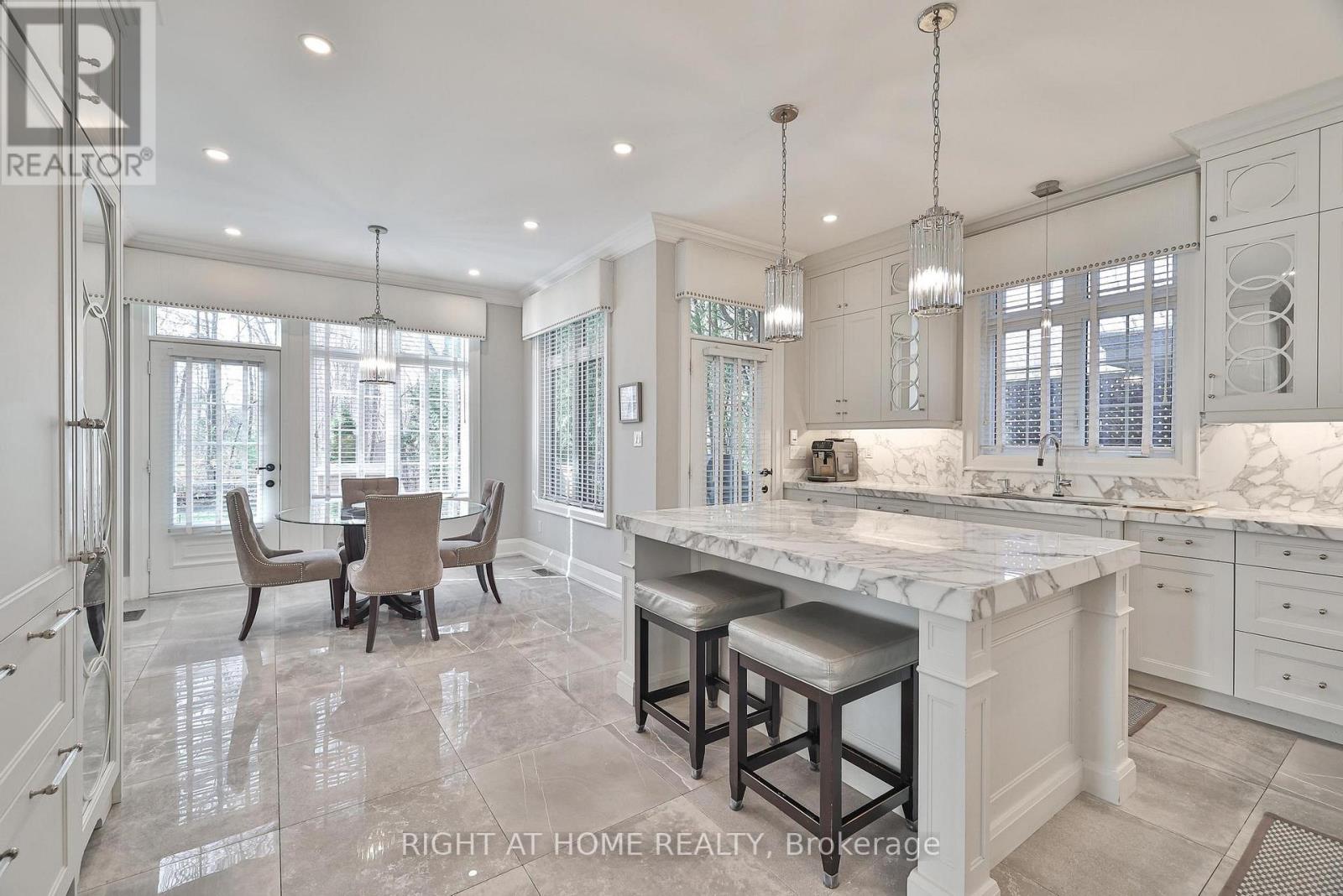 144 Brooke Street, Vaughan, Ontario  L4J 1Y9 - Photo 10 - N12580904