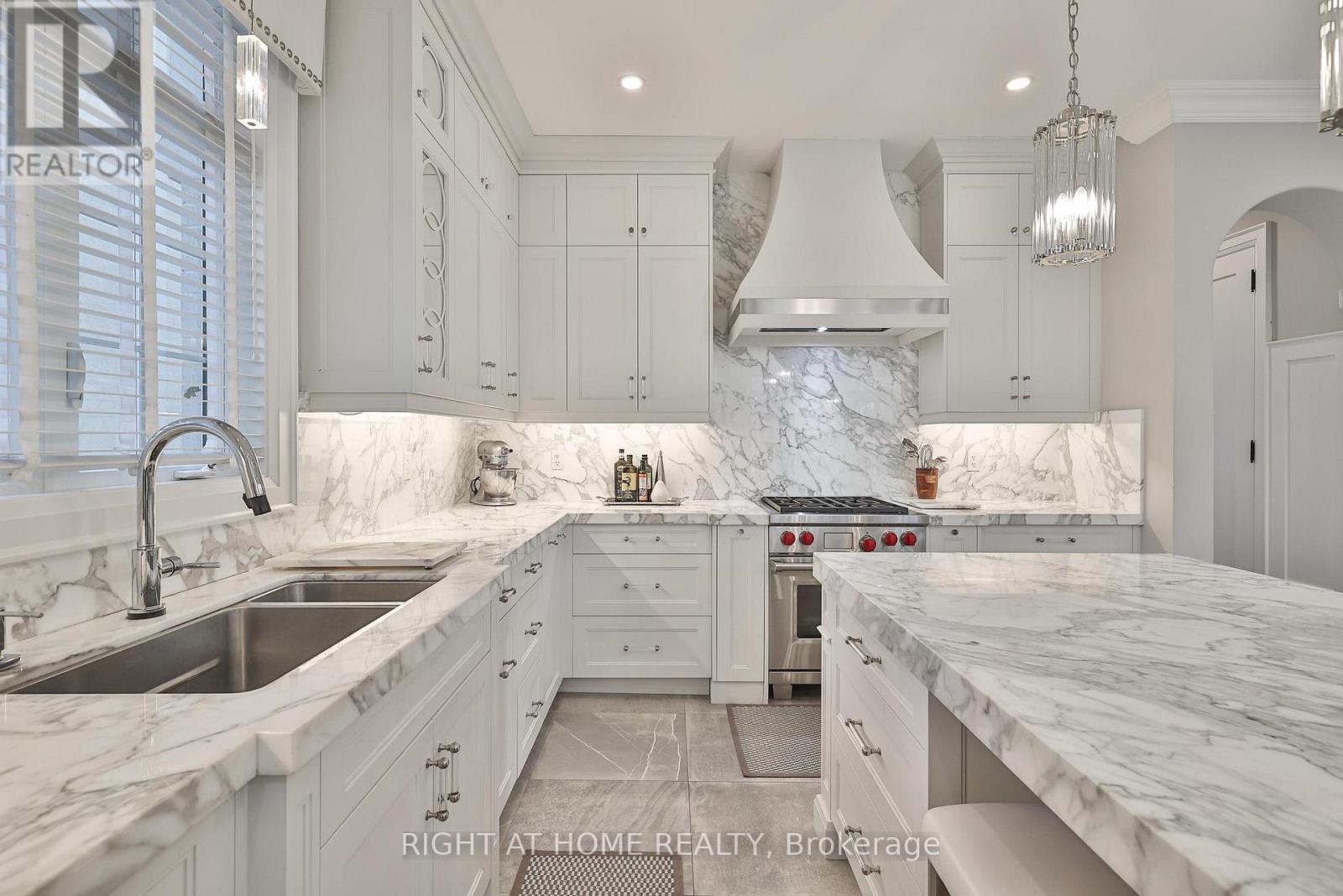 144 Brooke Street, Vaughan, Ontario  L4J 1Y9 - Photo 13 - N12580904