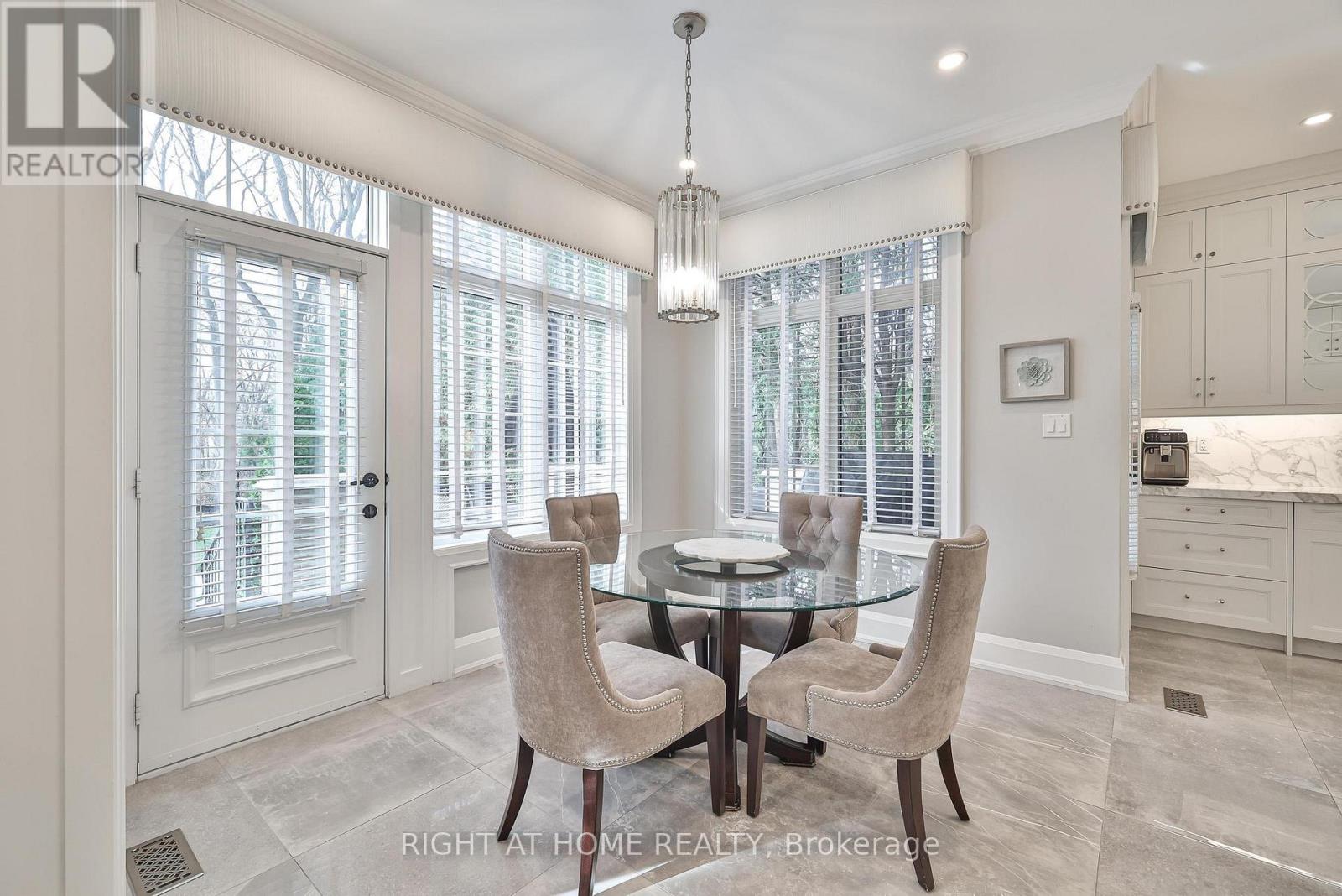 144 Brooke Street, Vaughan, Ontario  L4J 1Y9 - Photo 14 - N12580904