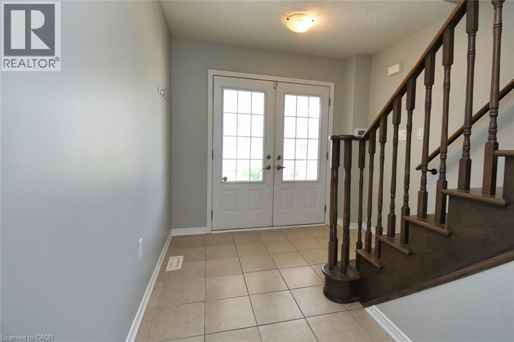 26 Evergreen Lane, Caledonia, Ontario  N3W 0C4 - Photo 4 - 40748555