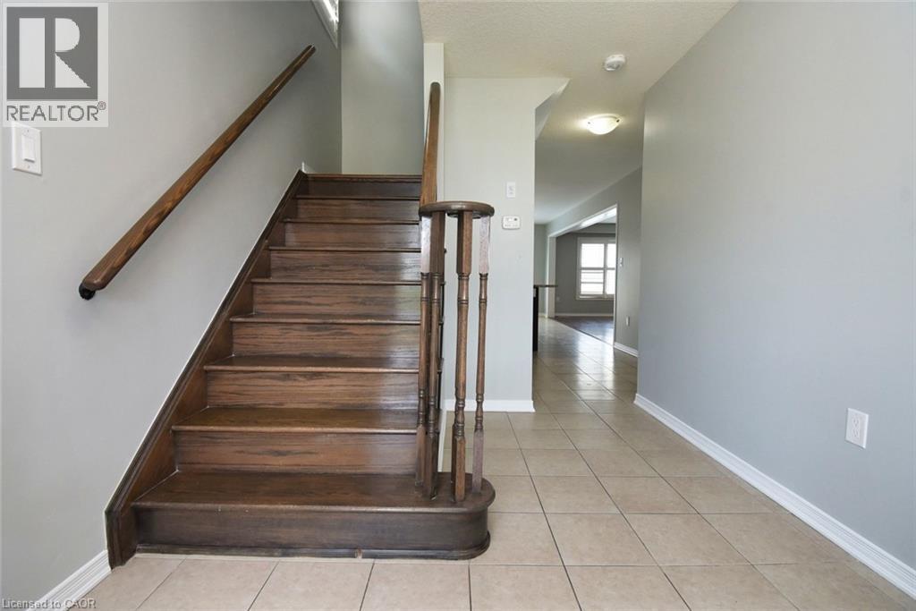 26 Evergreen Lane, Caledonia, Ontario  N3W 0C4 - Photo 3 - 40748555