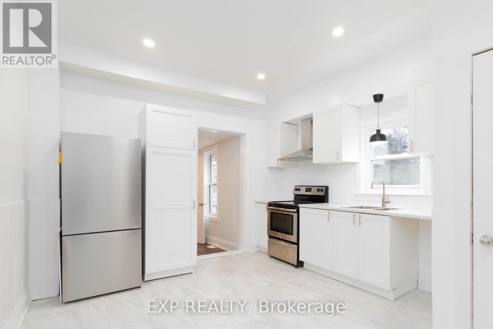 249 HARVEY STREET, Orillia, Ontario