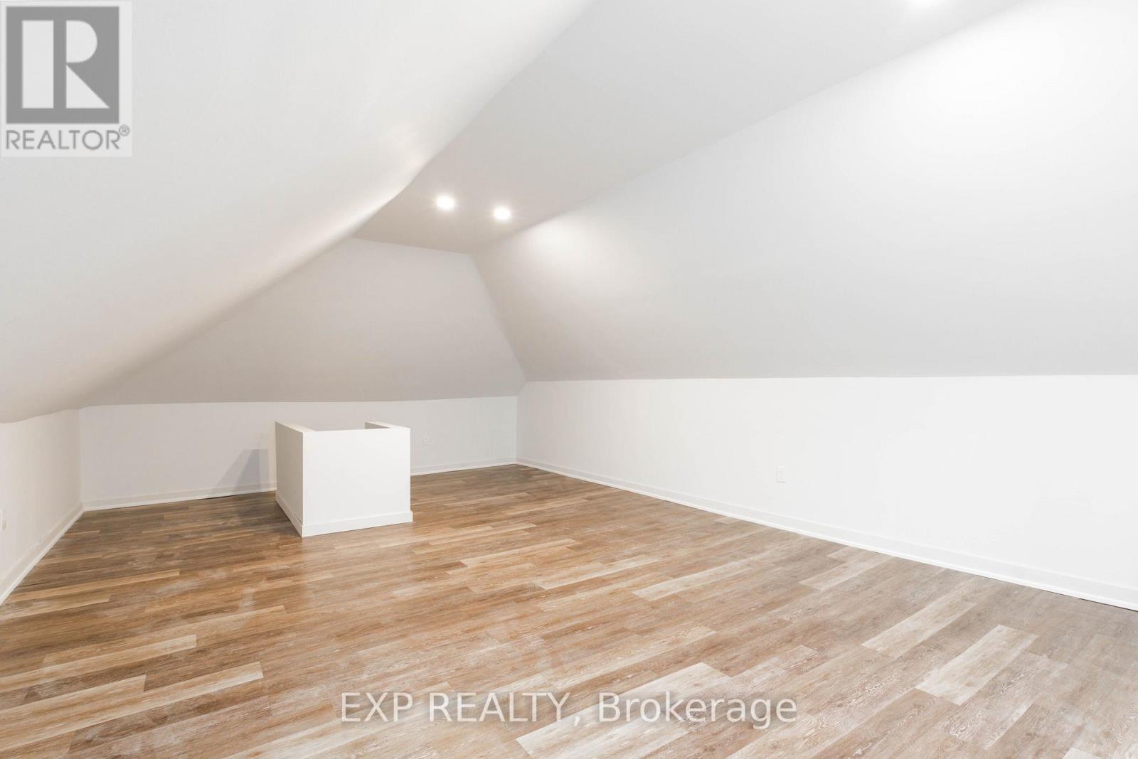 249 Harvey Street, Orillia, Ontario  L3V 3M5 - Photo 21 - S12580912