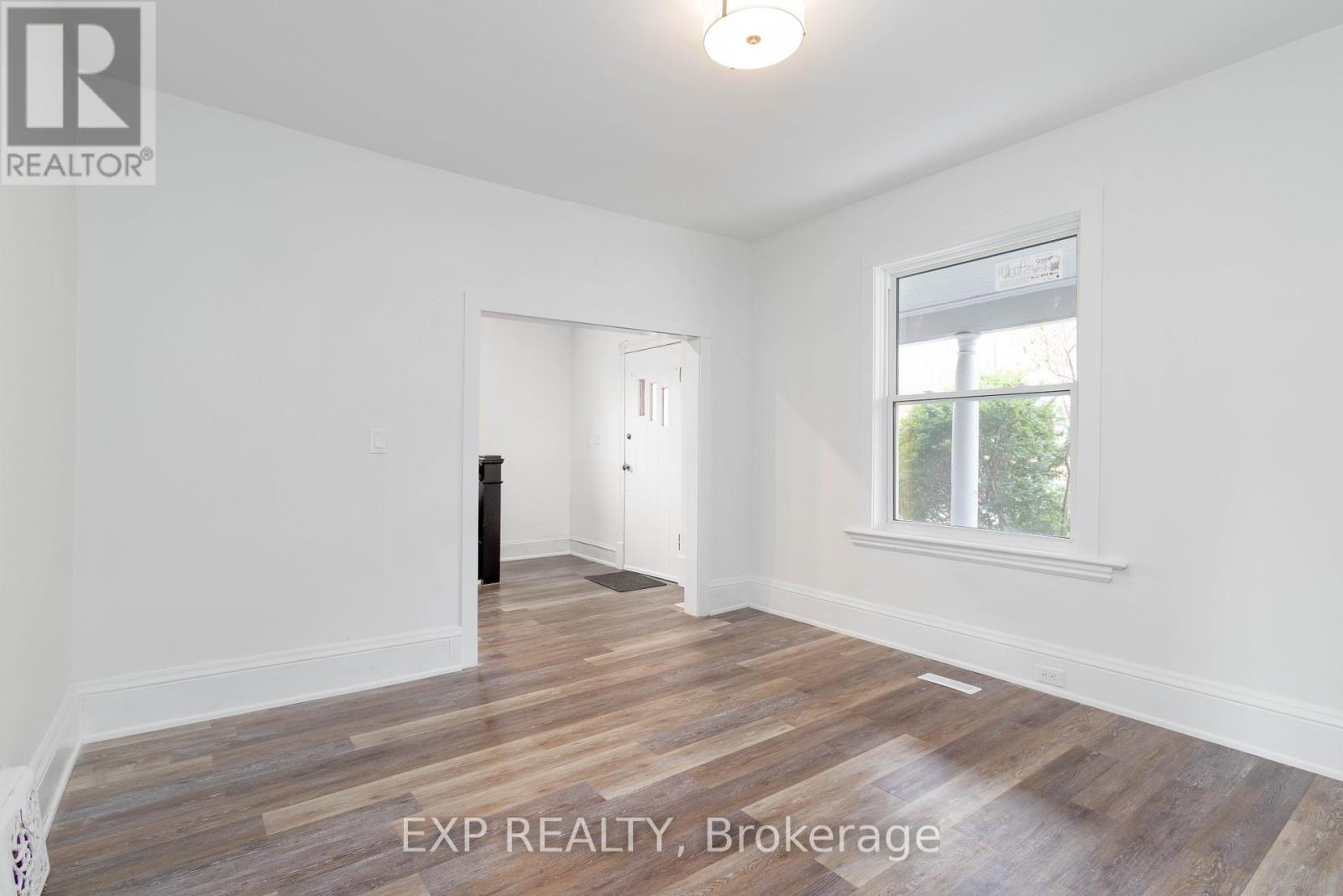 249 Harvey Street, Orillia, Ontario  L3V 3M5 - Photo 5 - S12580912