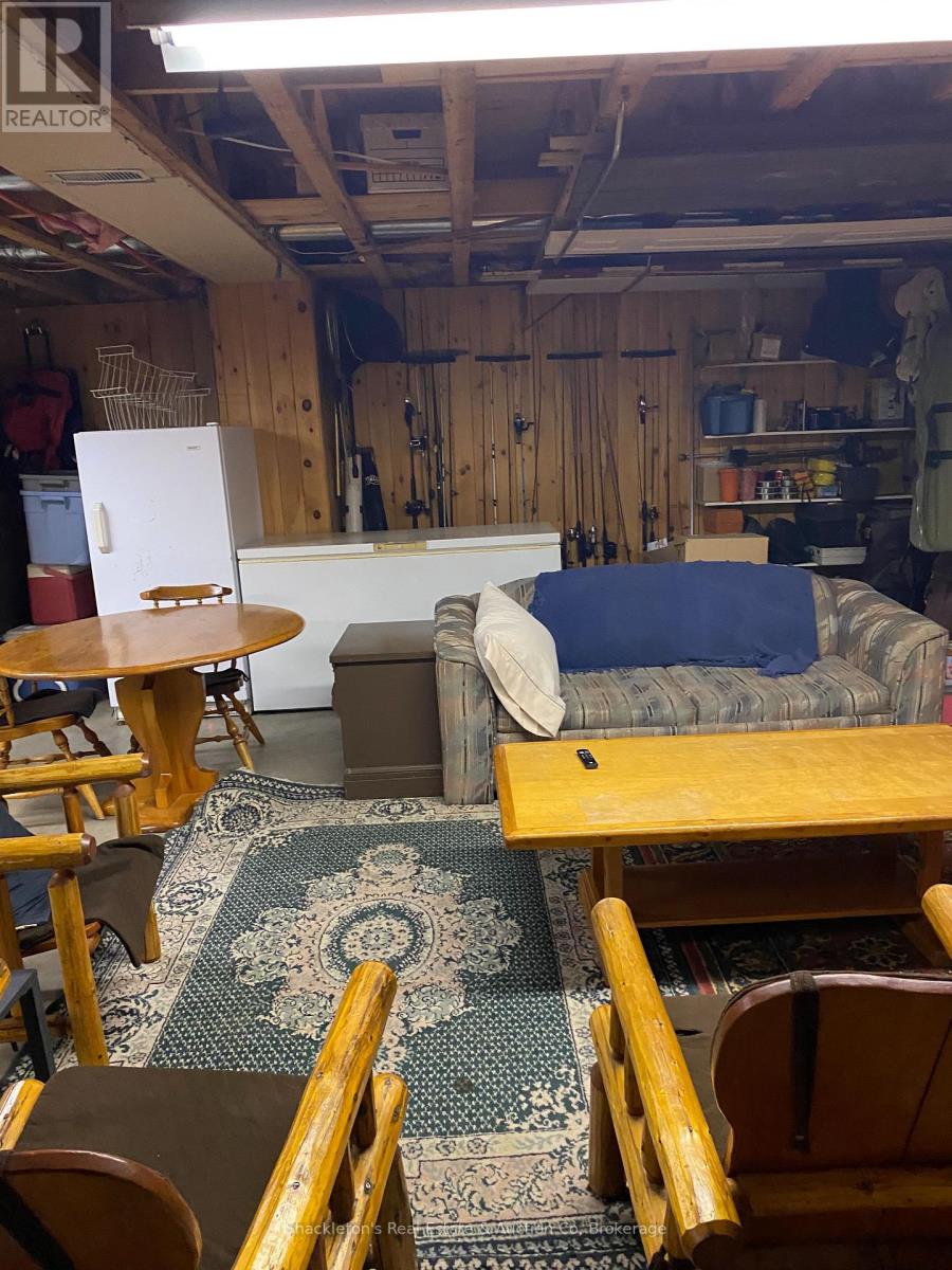 2407 Highway 11 Highway N, Unorganized Townships (Marten River), Ontario  P0H 1T0 - Photo 33 - X12563822