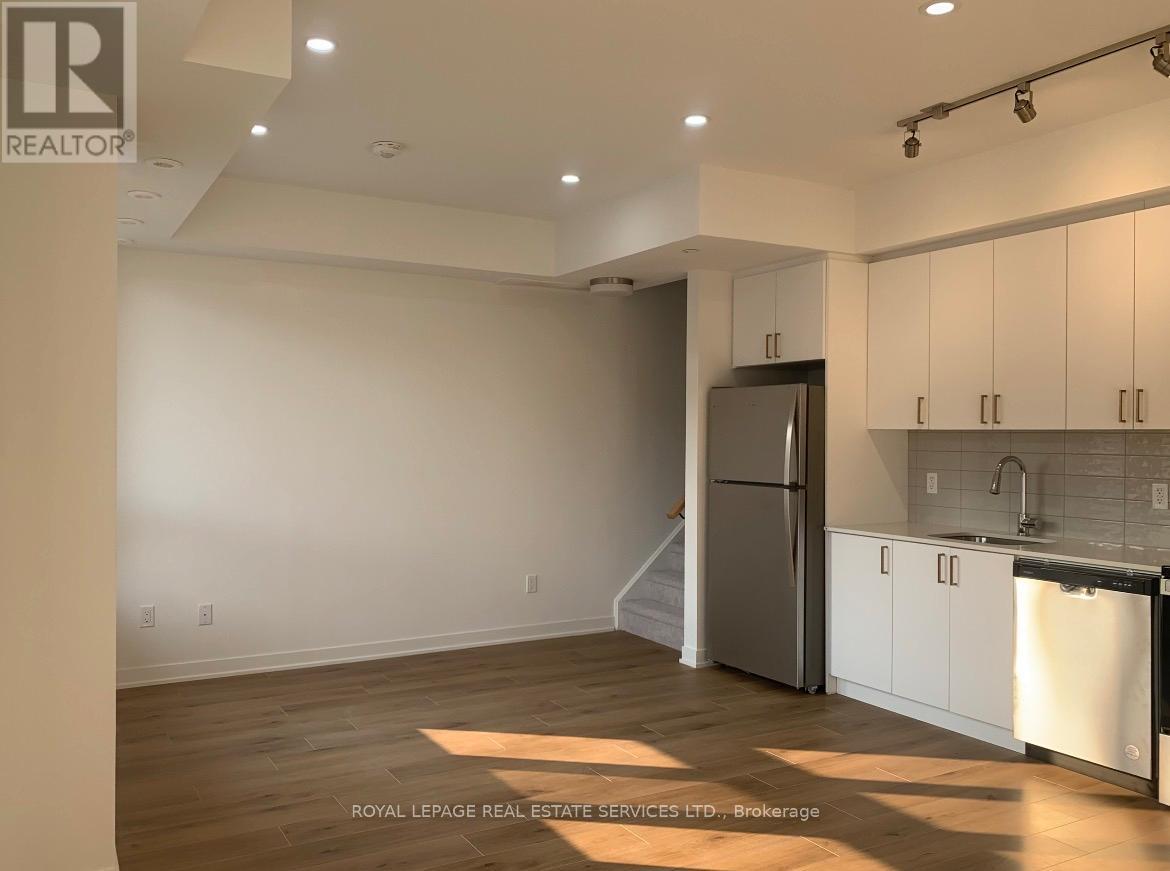 16 - 4025 Hickory Drive, Mississauga, Ontario  L4W 0G6 - Photo 6 - W12580918