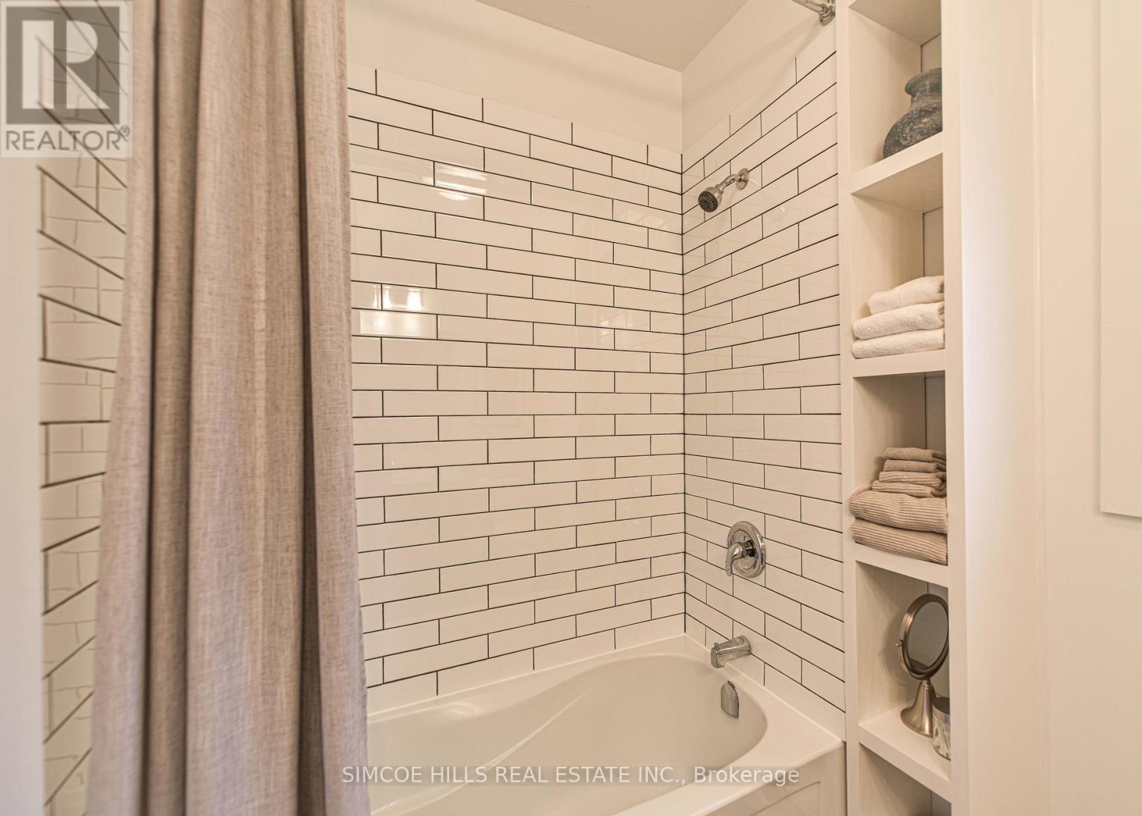 101 Jarvis Street, Orillia, Ontario  L3V 2A4 - Photo 19 - S12579604