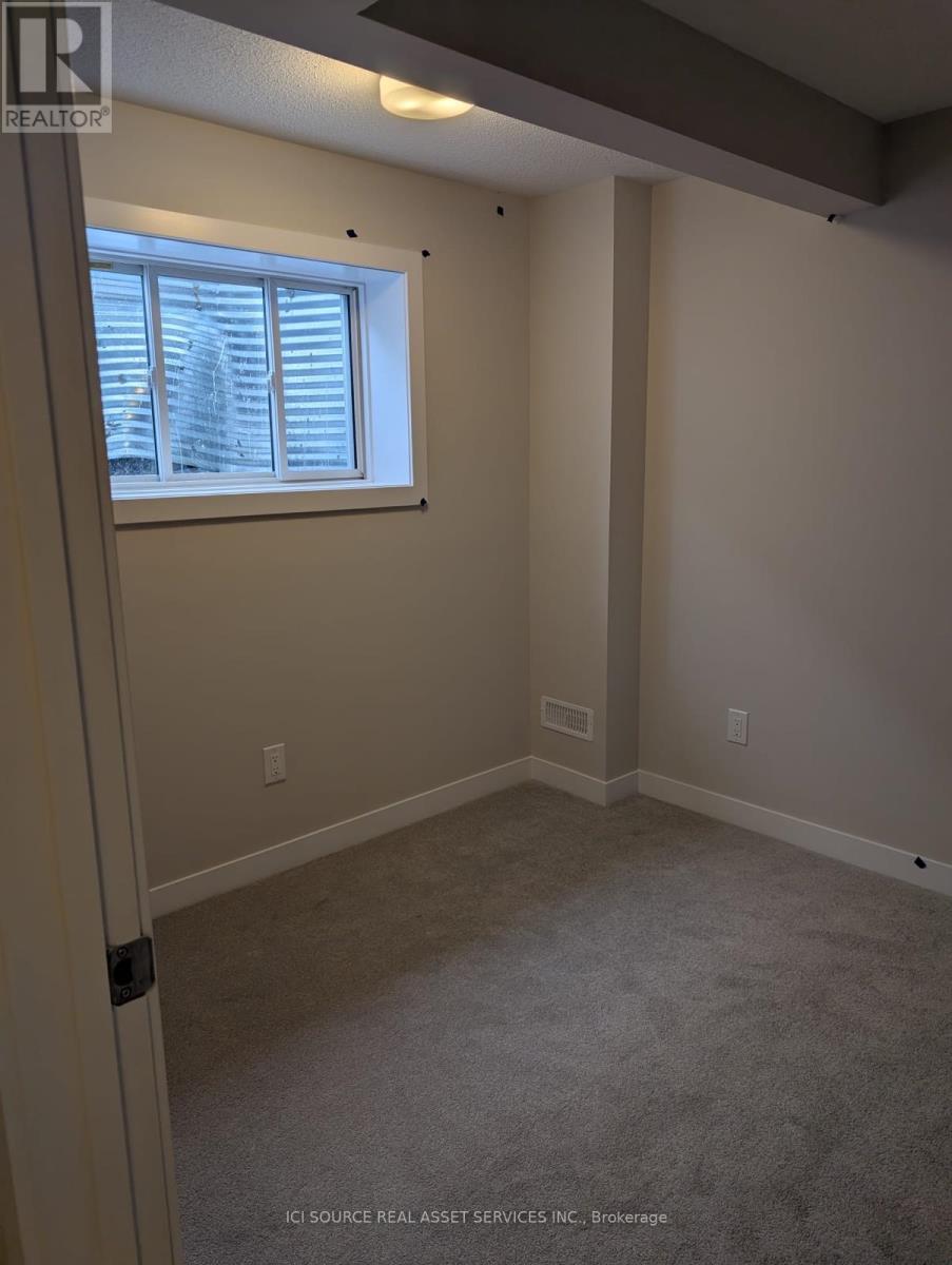 375 Les Emmerson Drive, Ottawa, Ontario  K2J 7L7 - Photo 21 - X12580902