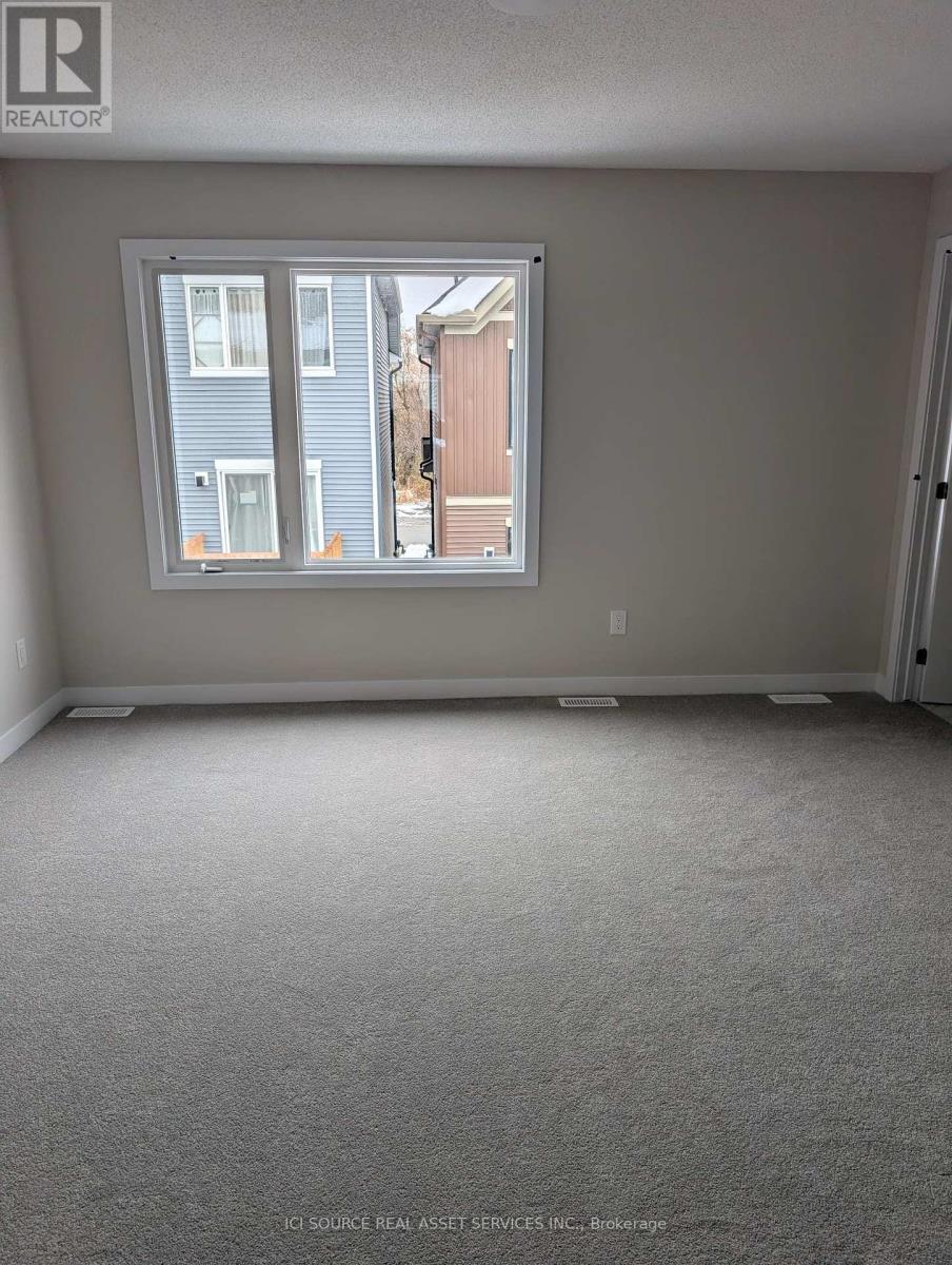 375 Les Emmerson Drive, Ottawa, Ontario  K2J 7L7 - Photo 22 - X12580902