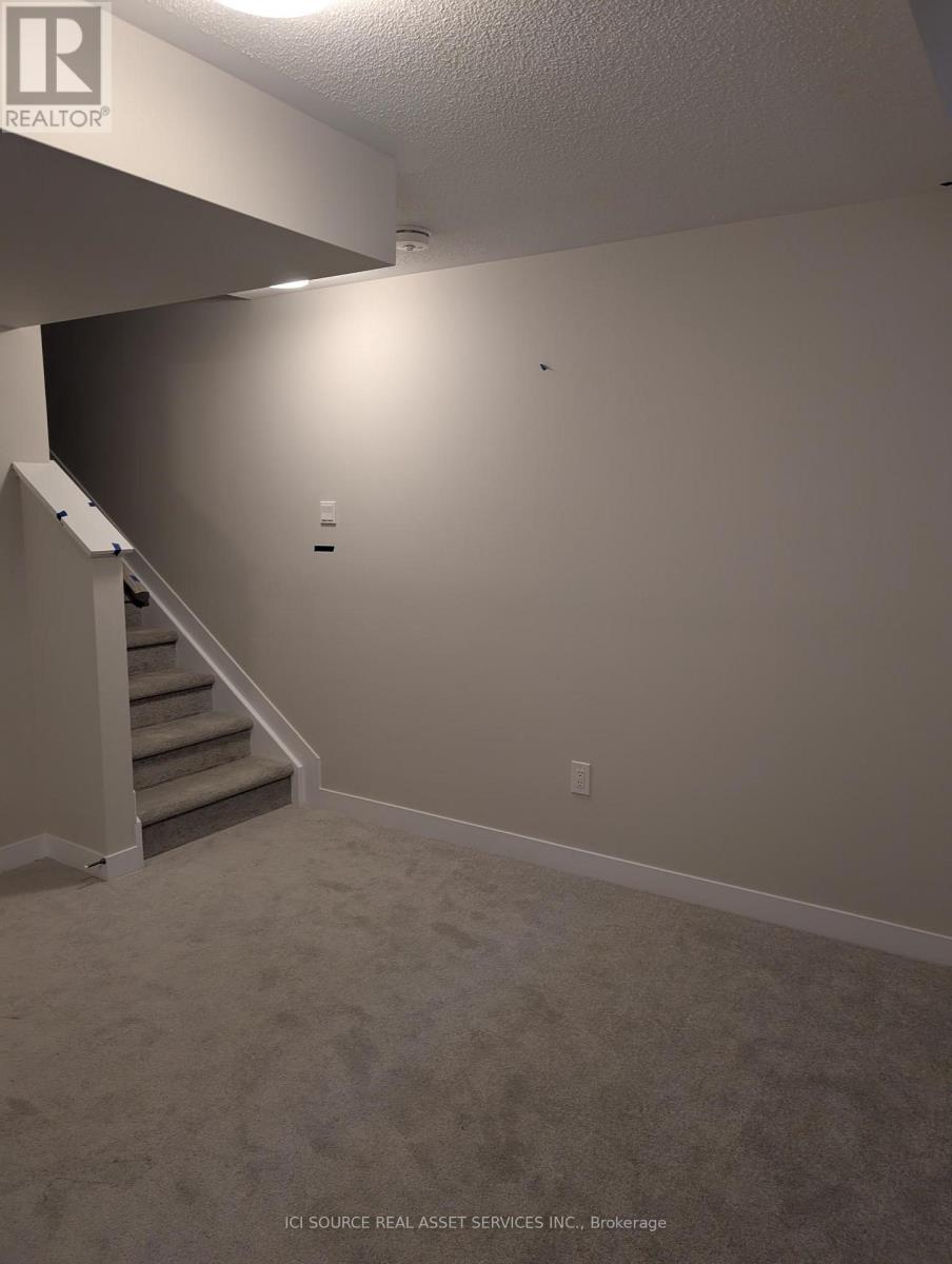 375 Les Emmerson Drive, Ottawa, Ontario  K2J 7L7 - Photo 23 - X12580902